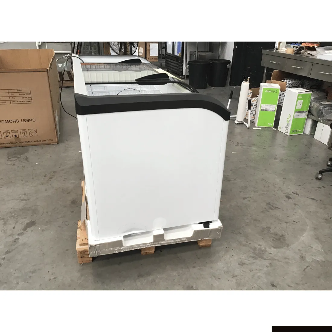 2NDs: Thermaster Heavy Duty Supermarket Glass Sliding Lid Freezers 576L - SD-576K-NSW1995