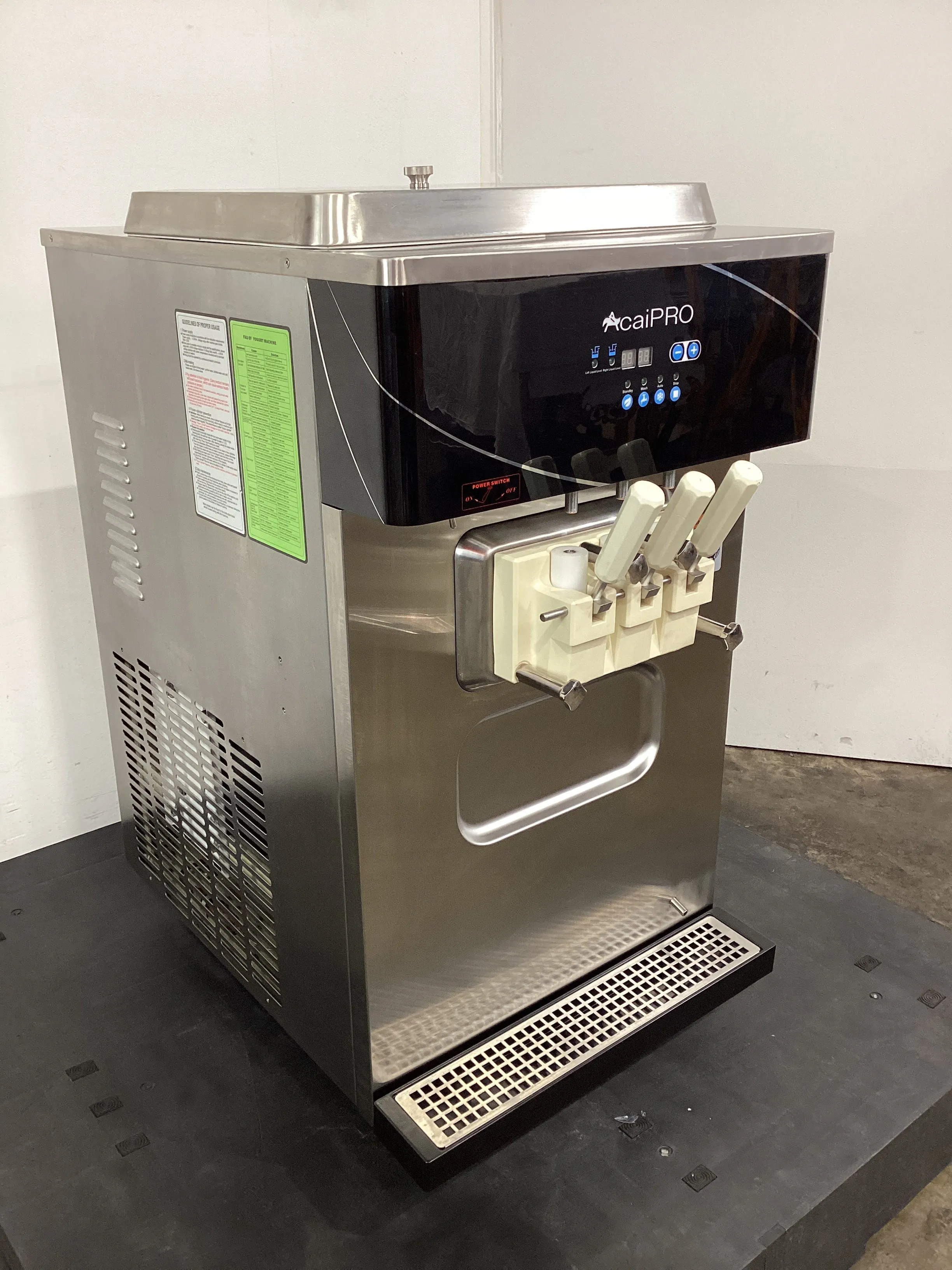 ACAiPRO B22 Acai Machine - 834920