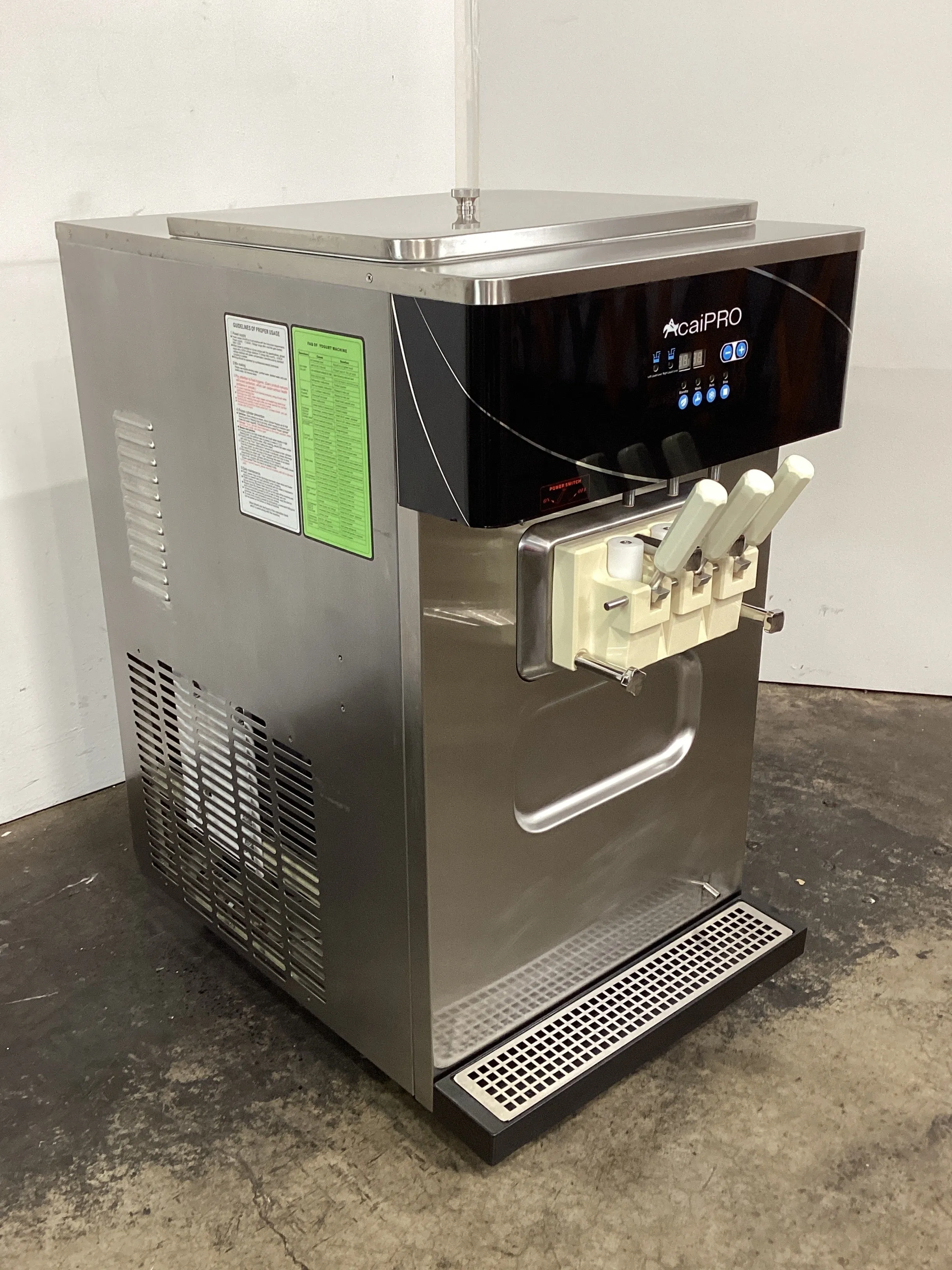 ACAiPRO B22 Acai Machine - 836232