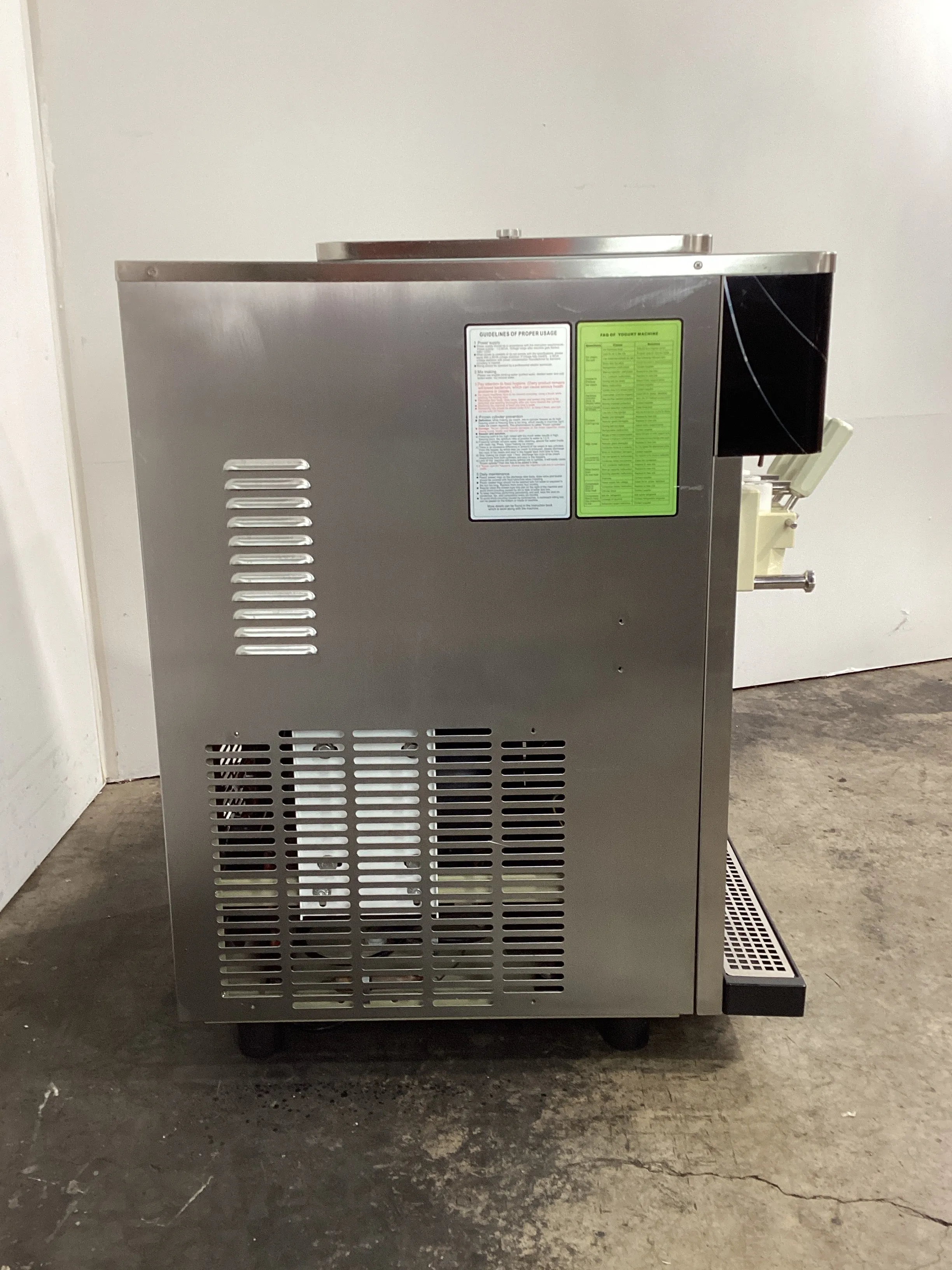 ACAiPRO B22 Acai Machine - 848140