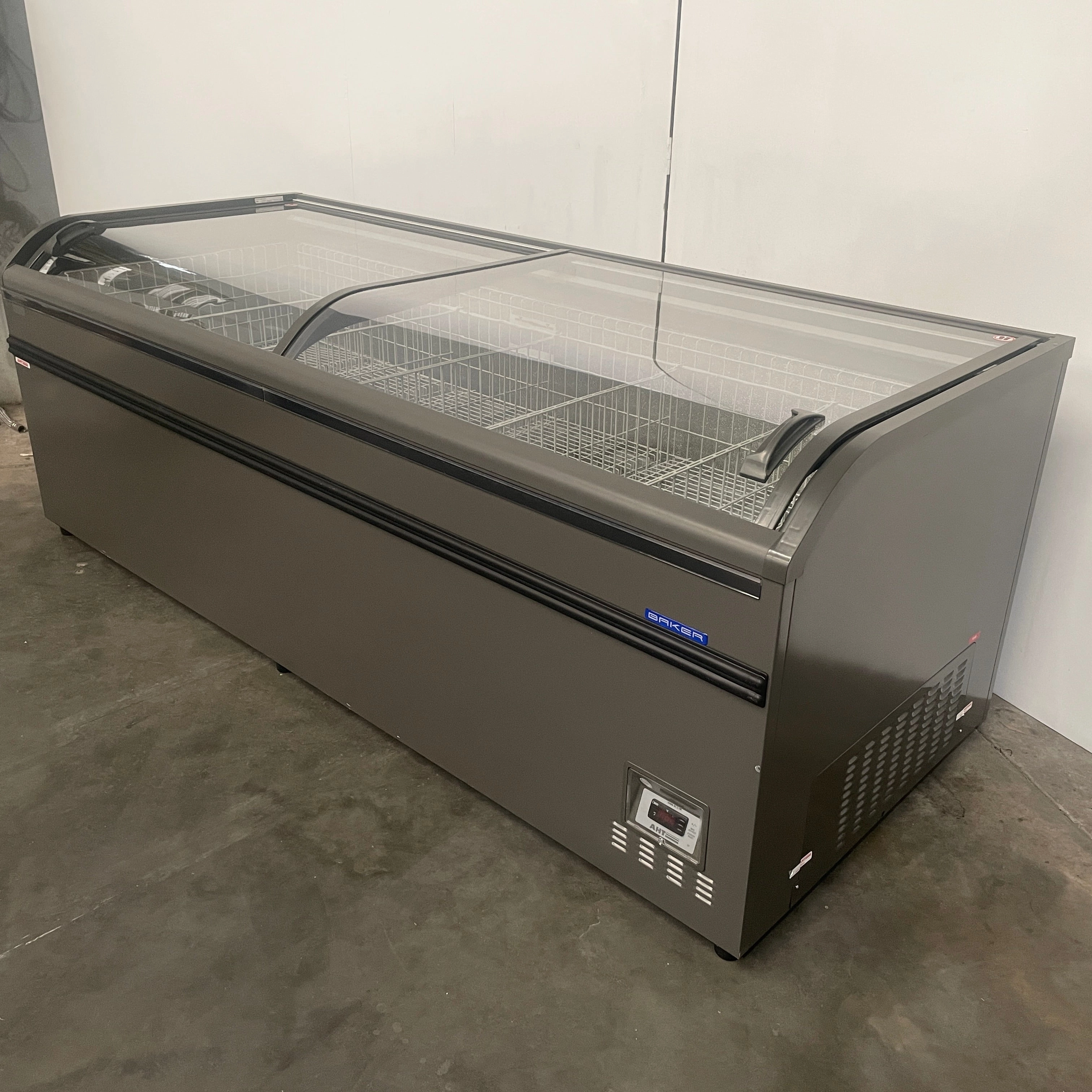 AHT Athen XL 250 Display Freezer - 790676