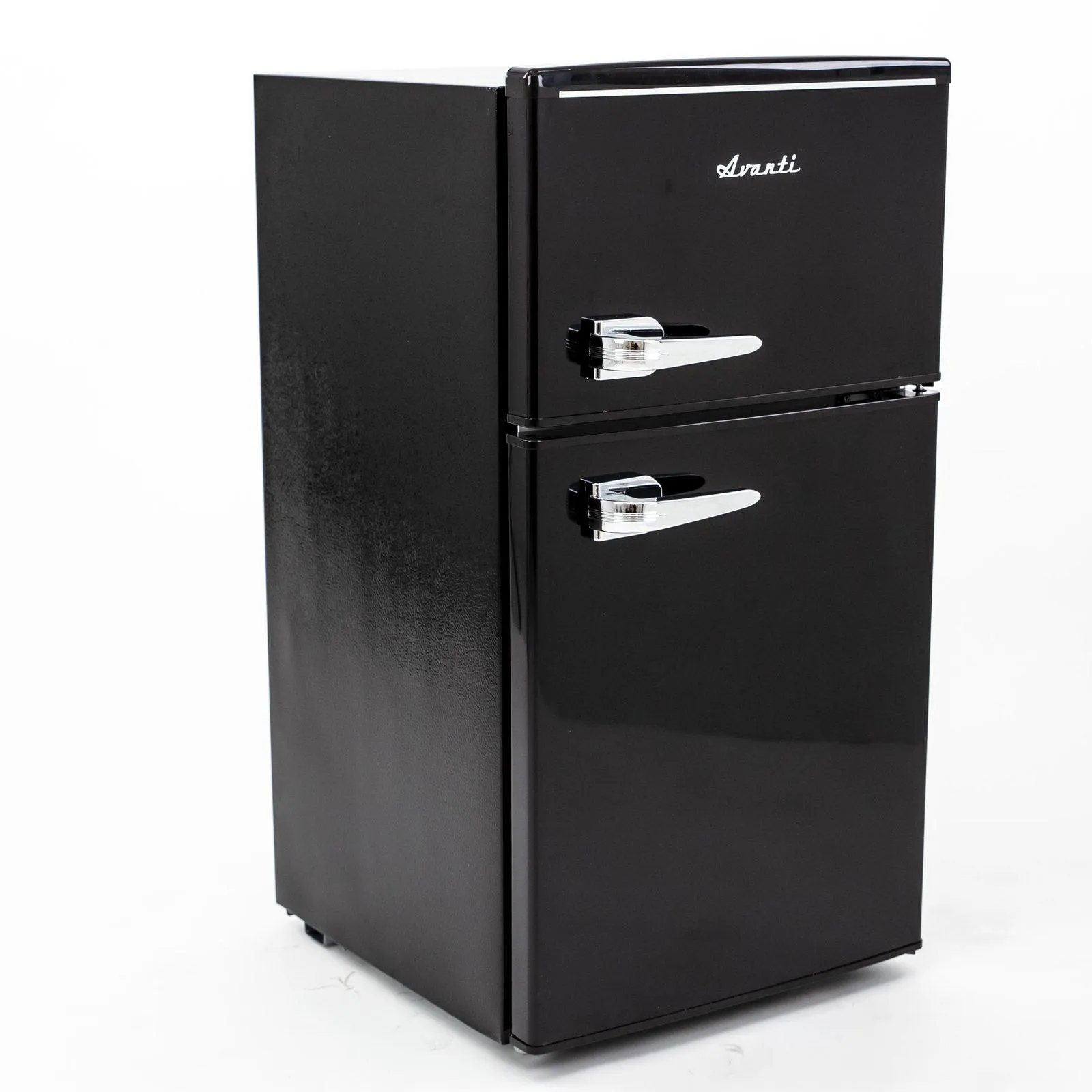 Avanti RMRT30X1BIS 3.0 Cu. Ft. Retro Compact Refrigerator