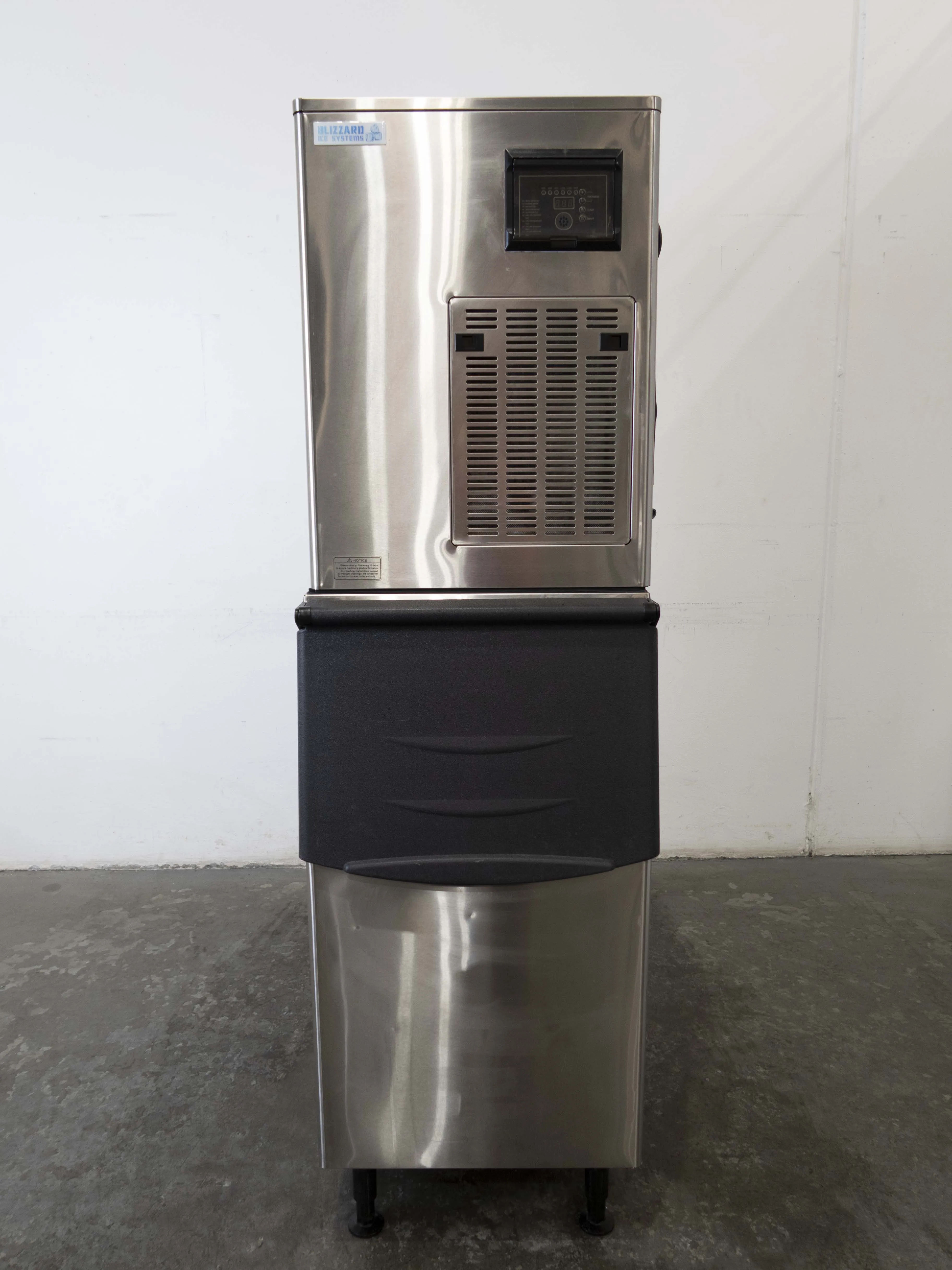 Blizzard SN-320M Ice Machine with Ice Bin - 777343