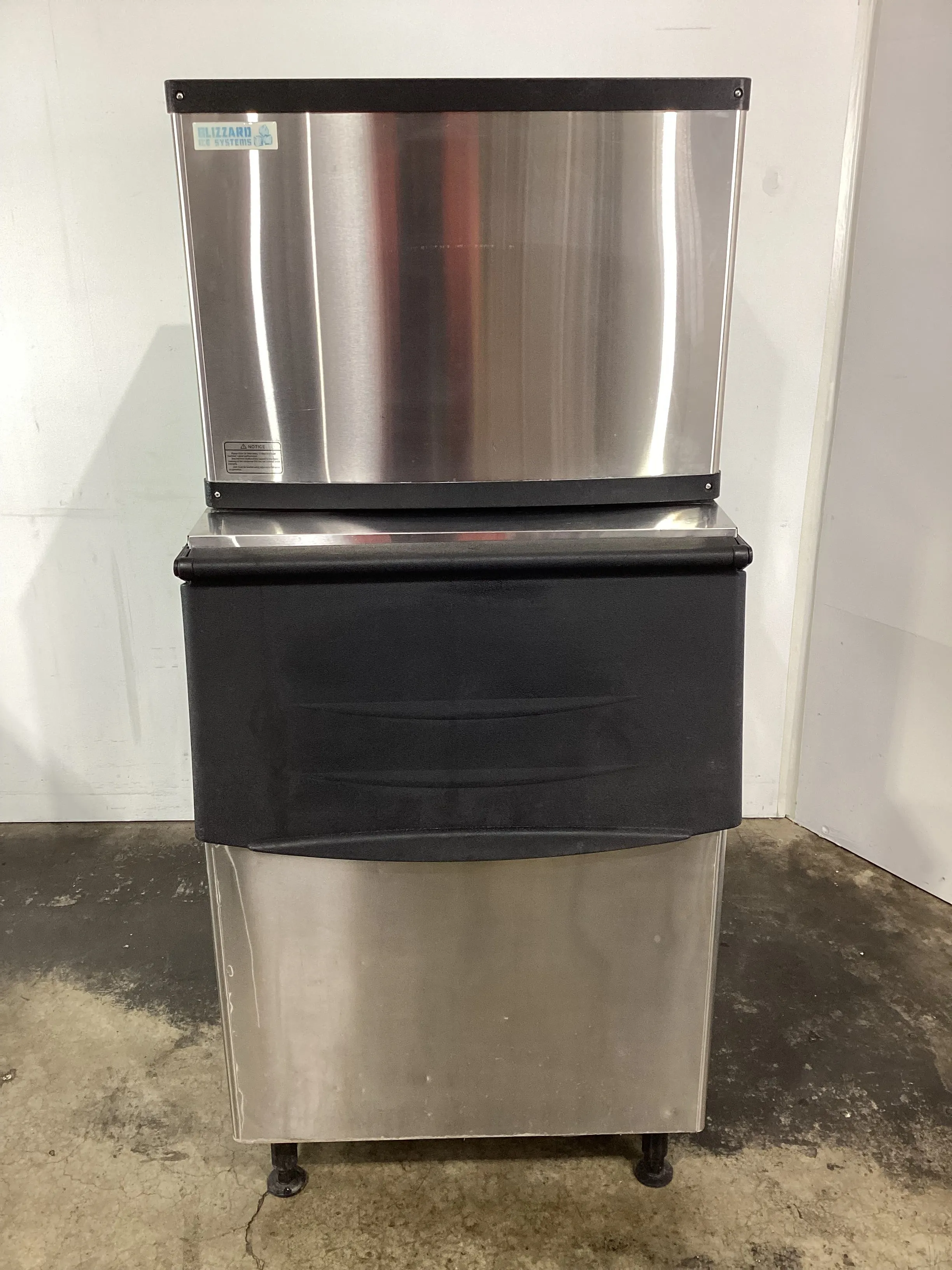 Blizzard SN-500P Ice Machine - 818733