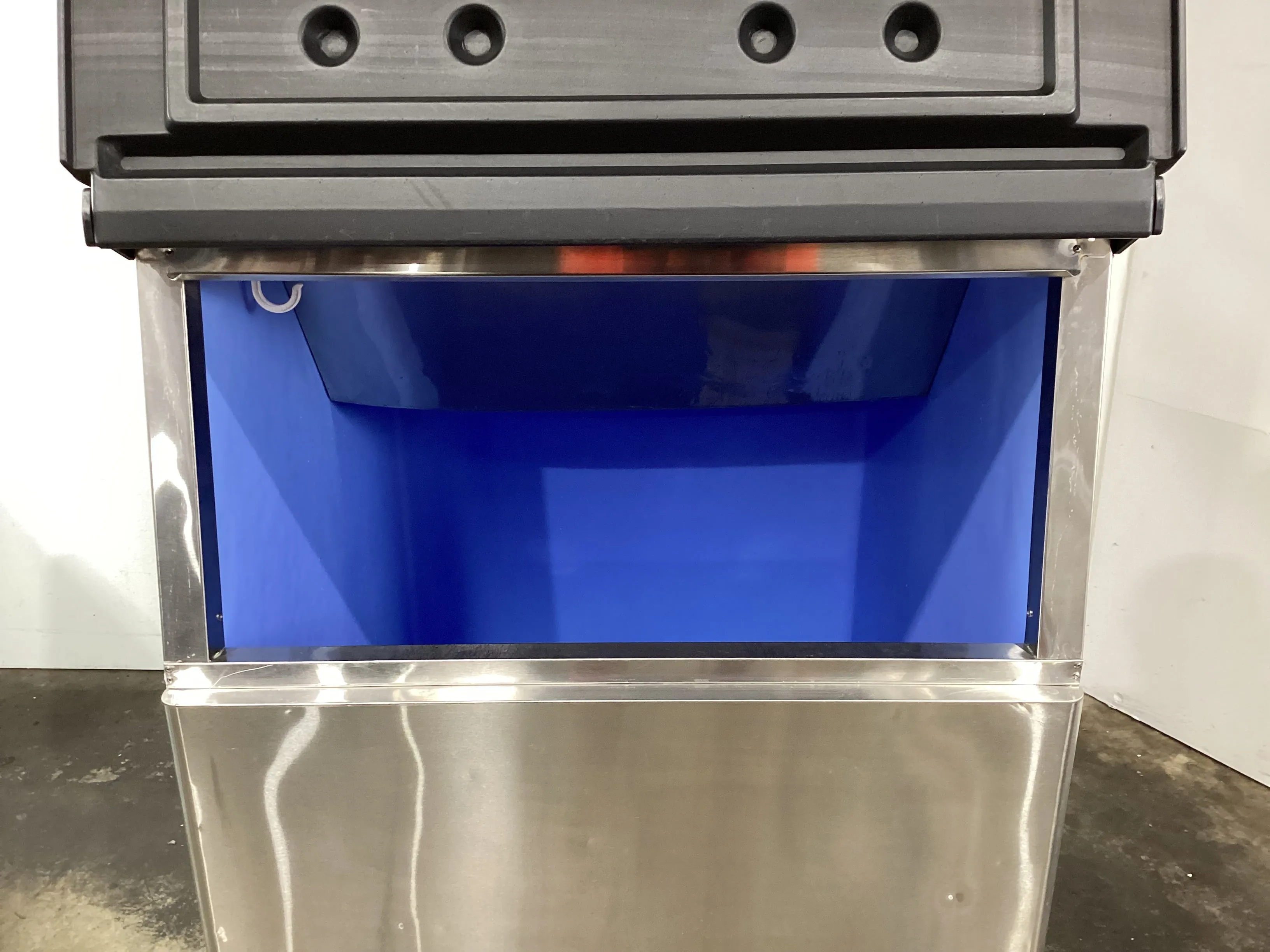 Blizzard SN-500P Ice Machine - 818733