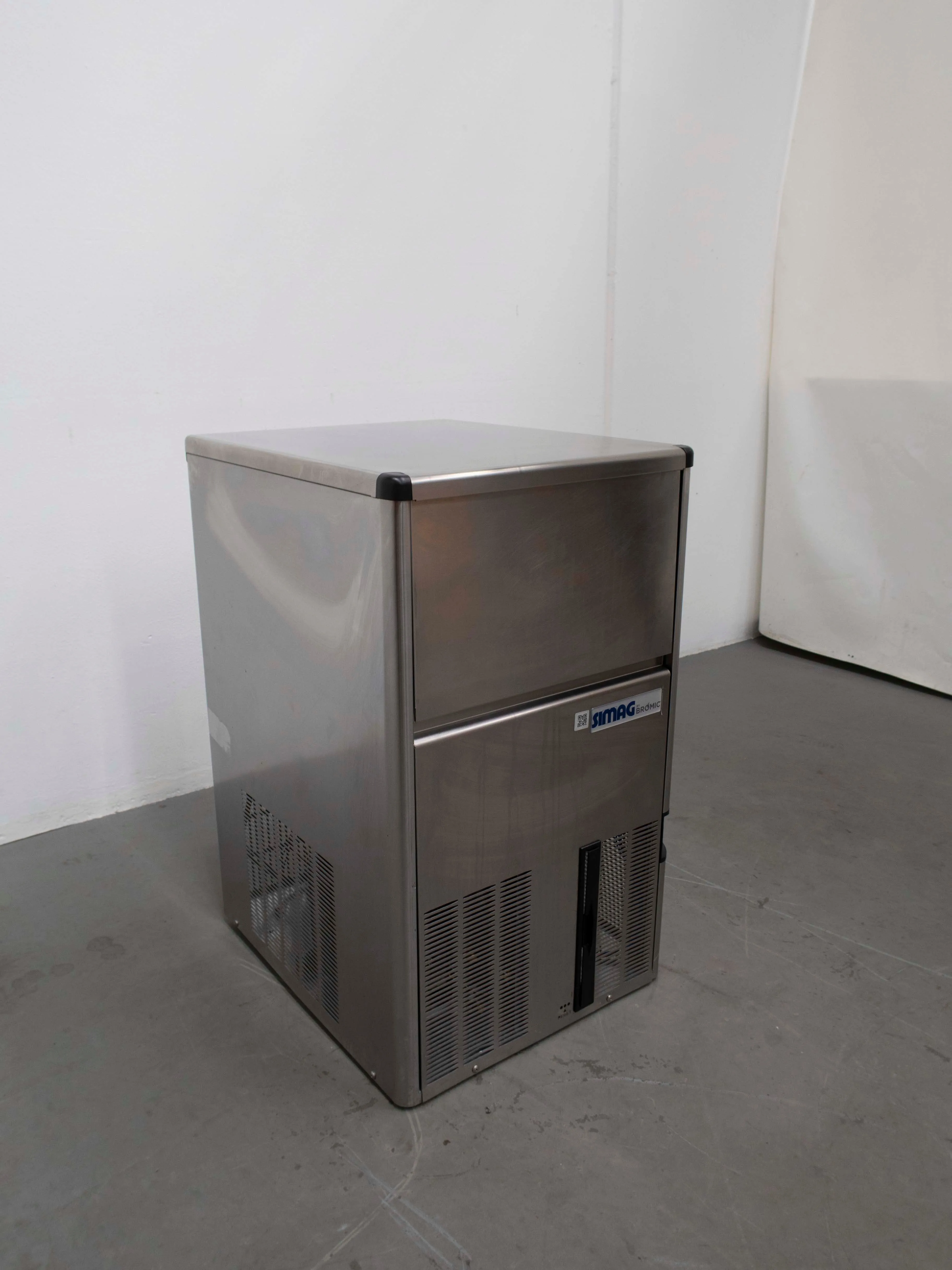Bromic IM0043SSC Ice Machine - 873662