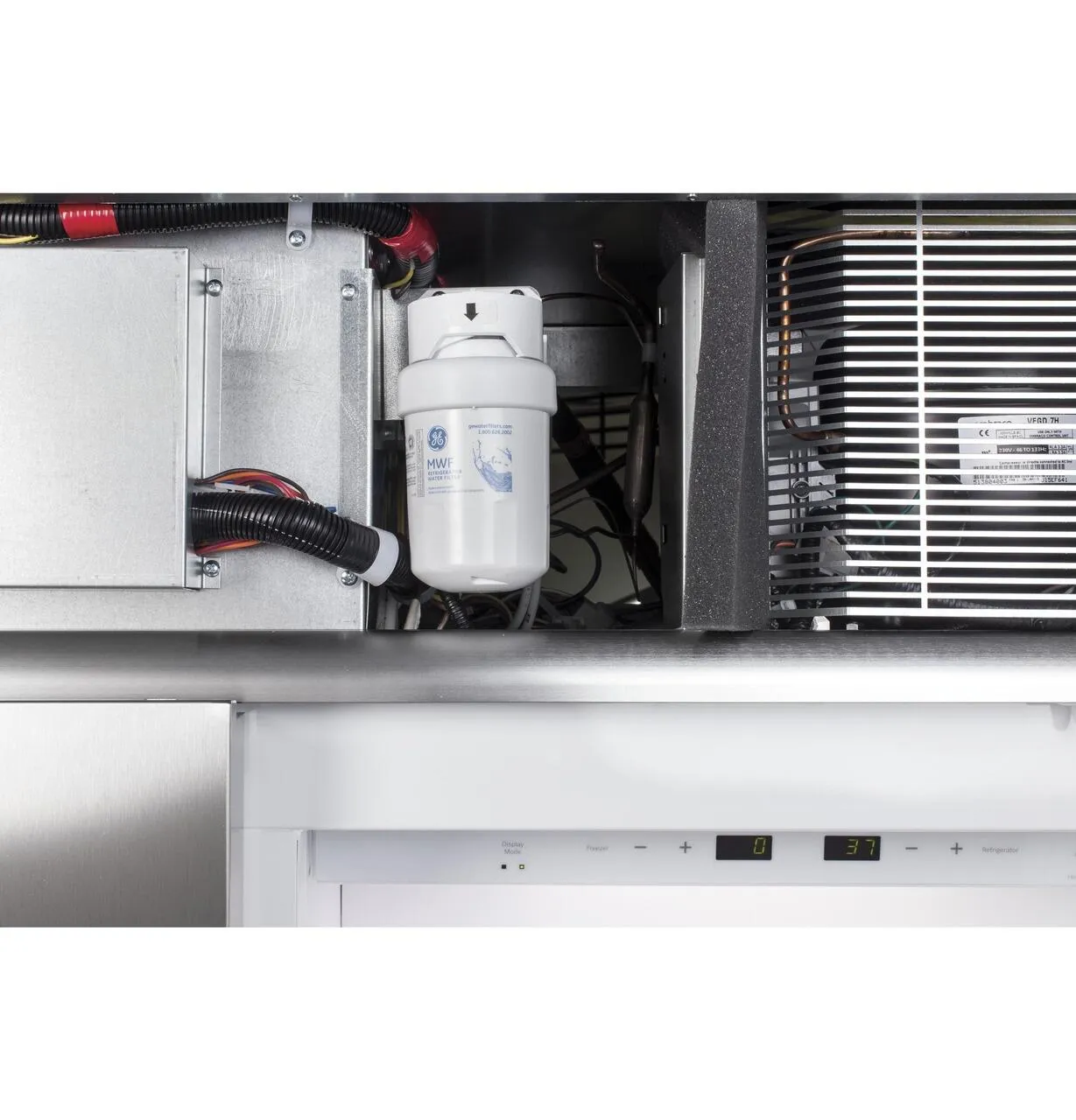Cafe CSB42WP2RS1 Caf&#8482; 42" Smart Built-In Side-By-Side Refrigerator