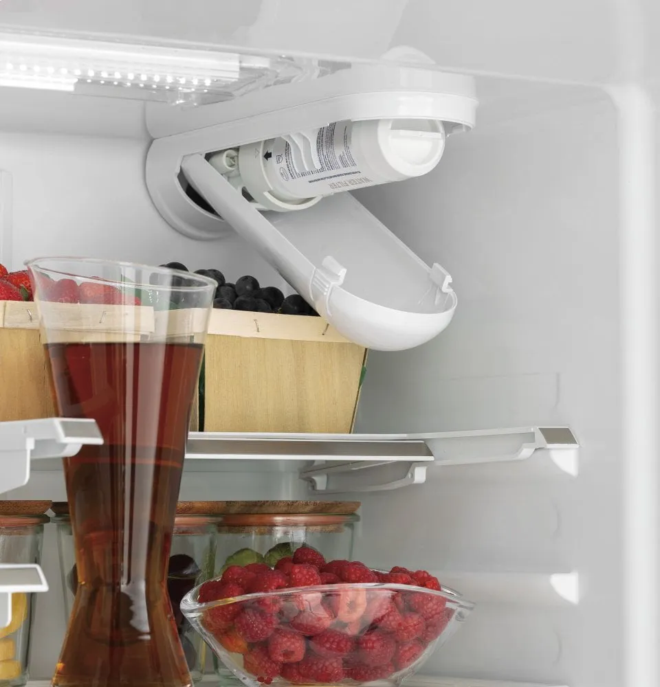 Cafe CWE19SP4NW2 Caf Energy Star 18.6 Cu. Ft. Counter-Depth French-Door Refrigerator
