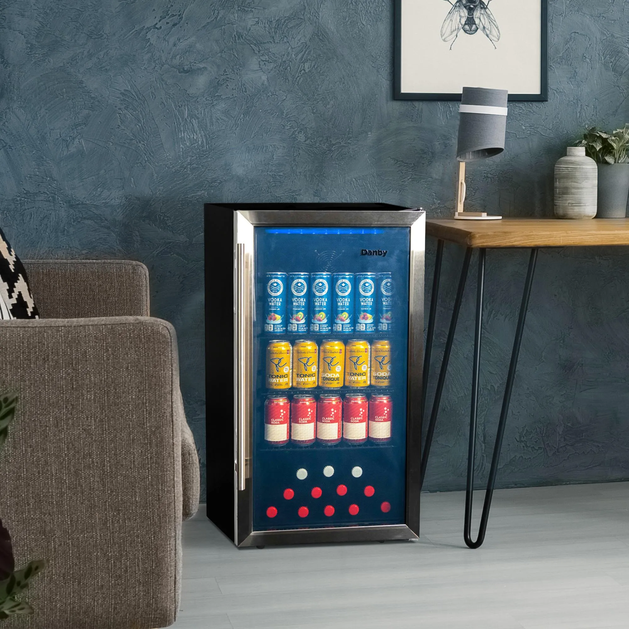Danby DBC117A2BSSDD6 Danby Designer 117 (355Ml) Can Capacity Beverage Center