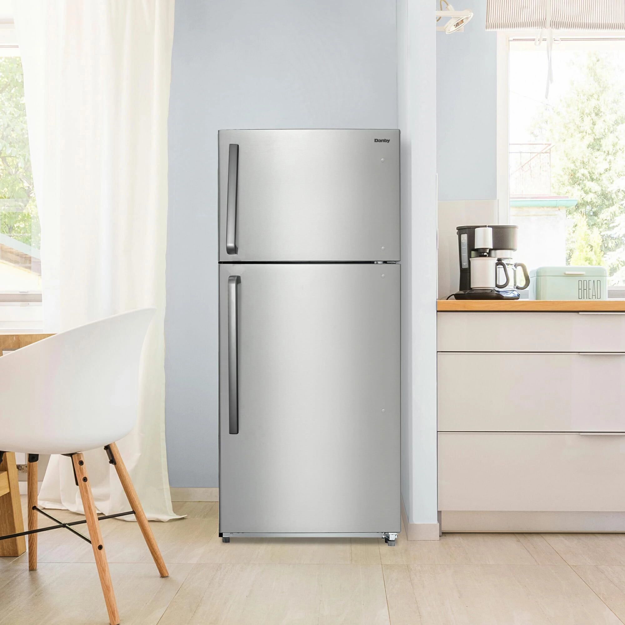 Danby DFF180E2SSDB Danby 18.1 Cu. Ft. Apartment Size Fridge Top Mount In Stainless Steel