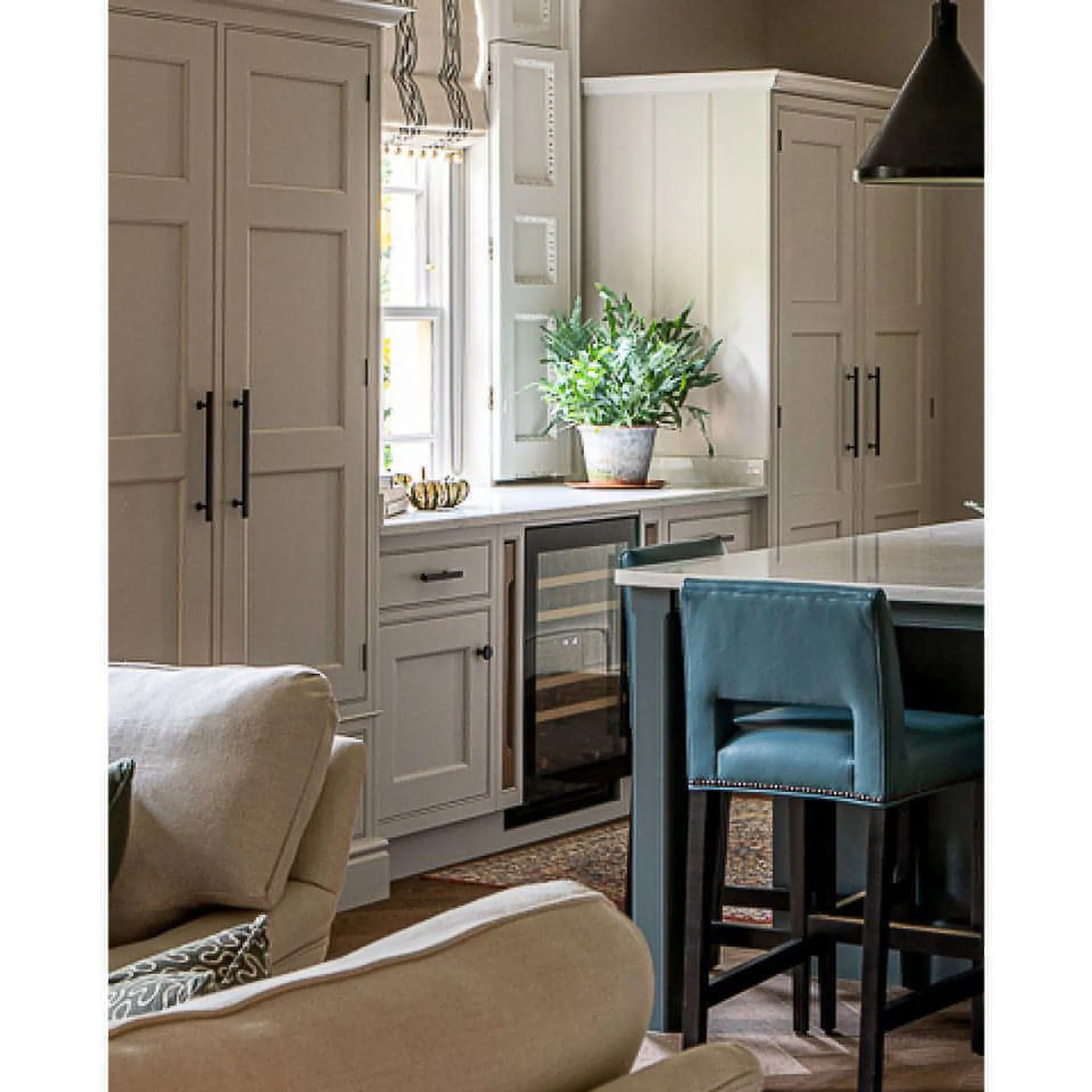 Dunavox FLOW-39 - 600mm Dual Zone - 39 Bottle - Built In Undercounter Wine Fridge - DAUF-39.121DB