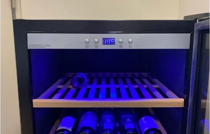 Farfalla FWC-126S3G 126 Bottles Wine Cooler 270L