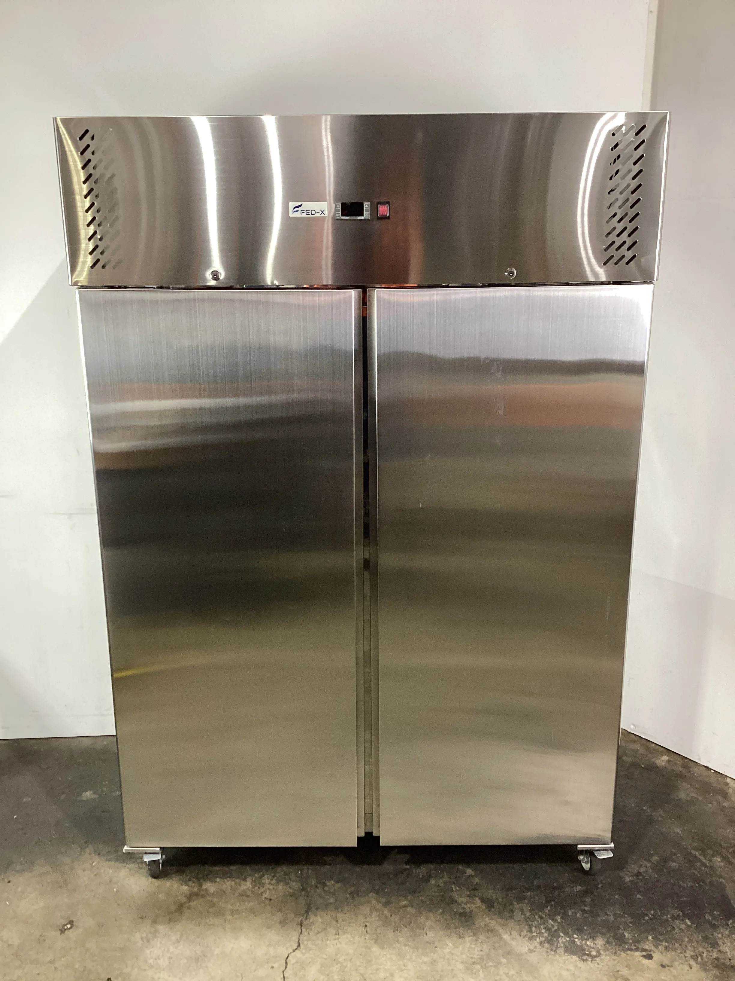 FED-X XURF1200SFV Upright Freezer - 828196