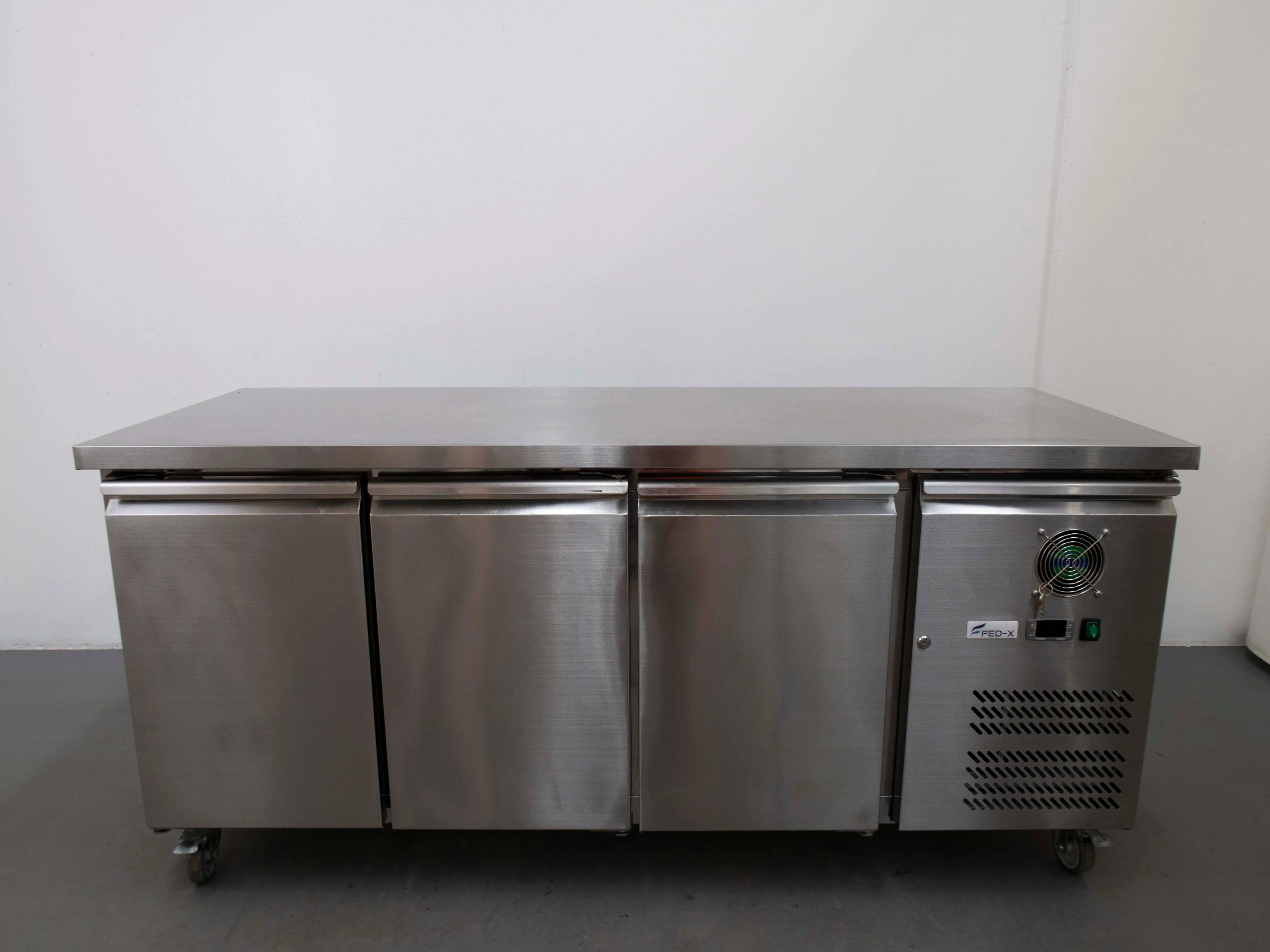 FED XUB7F18S3V Underbench Freezer - 827484