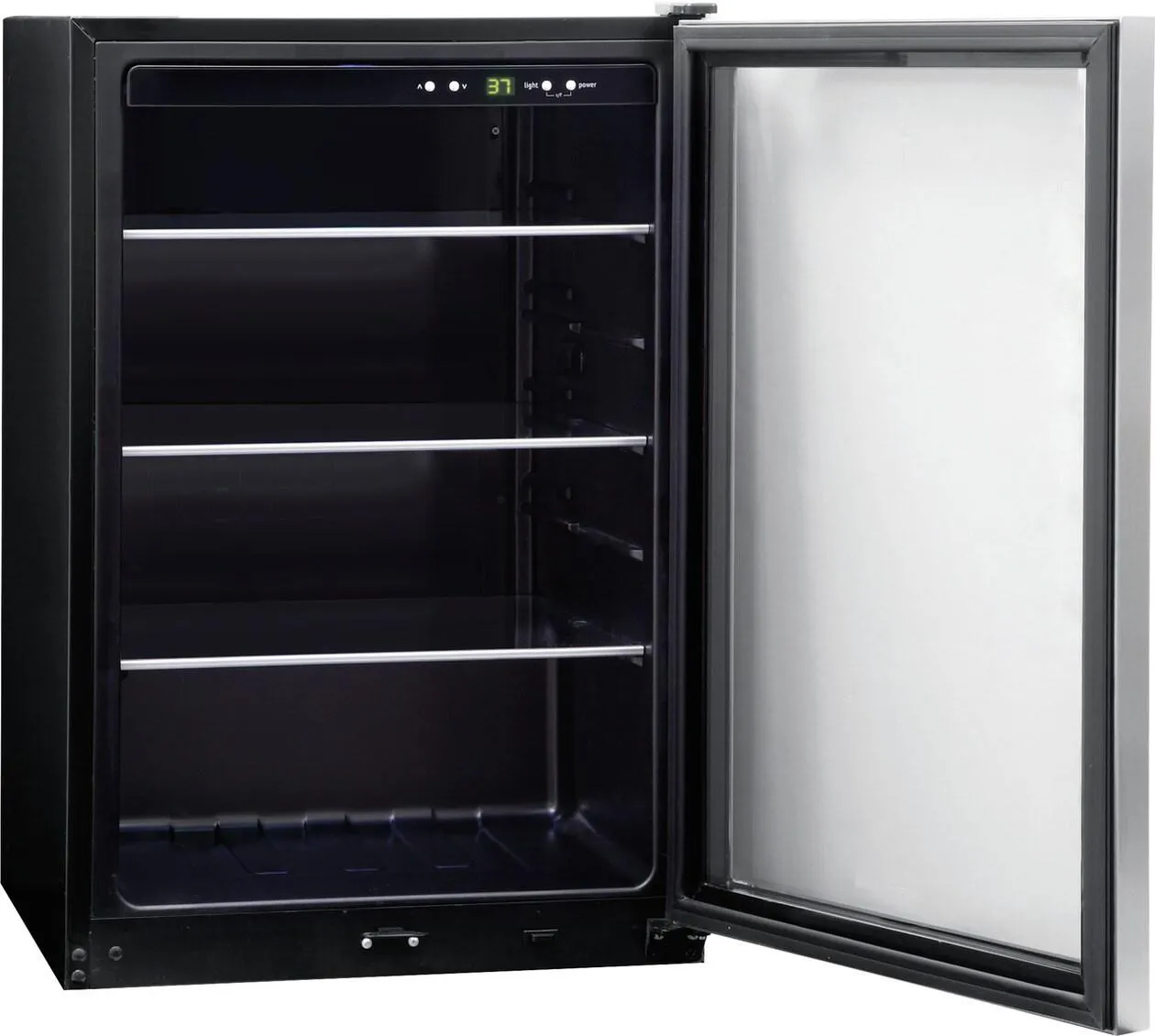 Frigidaire FRYB4623AS Frigidaire 138 12 Oz. Can Capacity Beverage Center