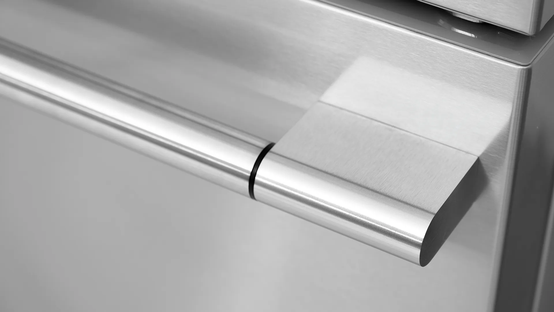 Fulgor Milano F6FBM36S2 36" Pro French Door Fridge