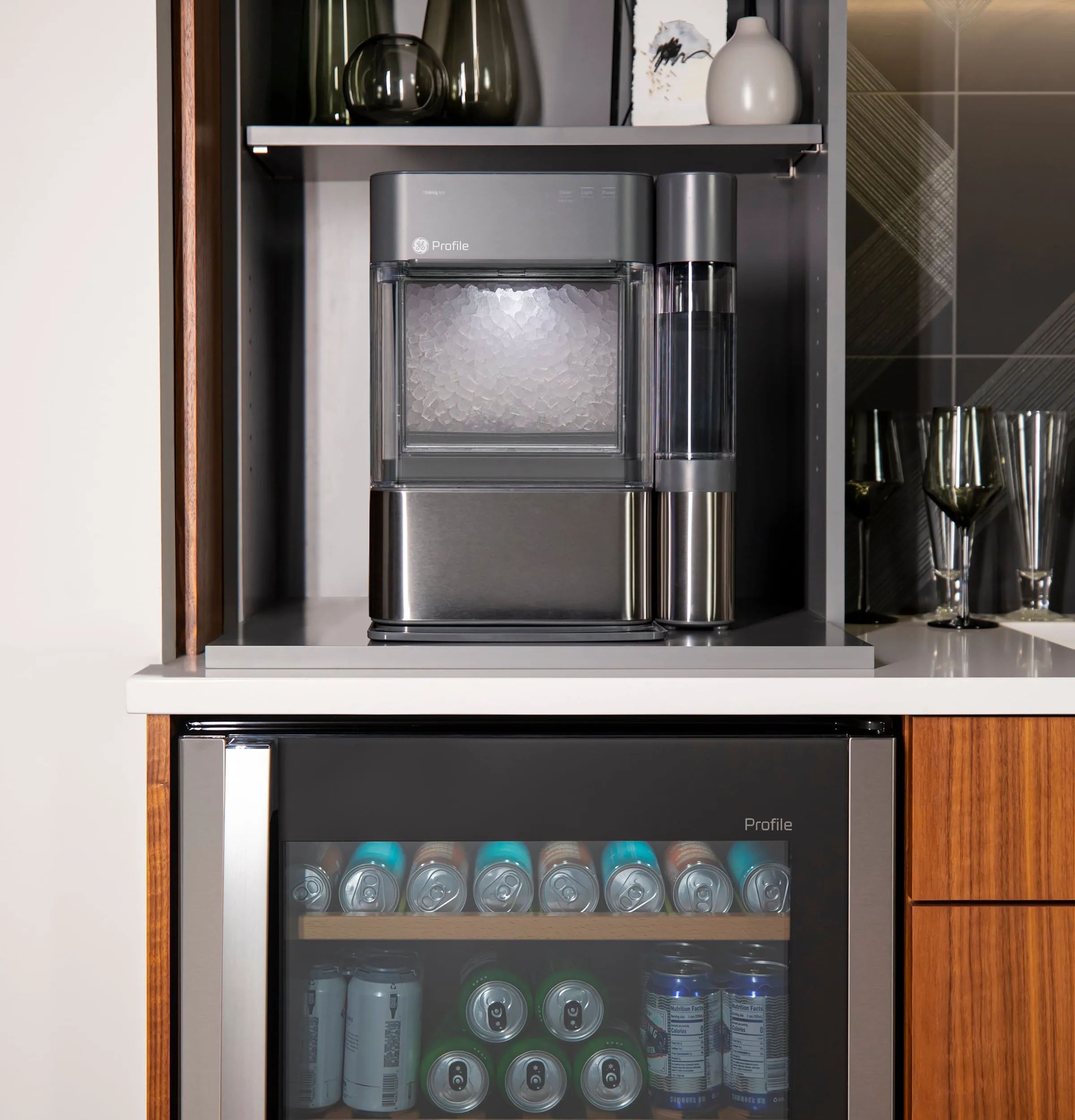 Ge Appliances PVS06BSPSS Ge Profile&#8482; Series Beverage Center