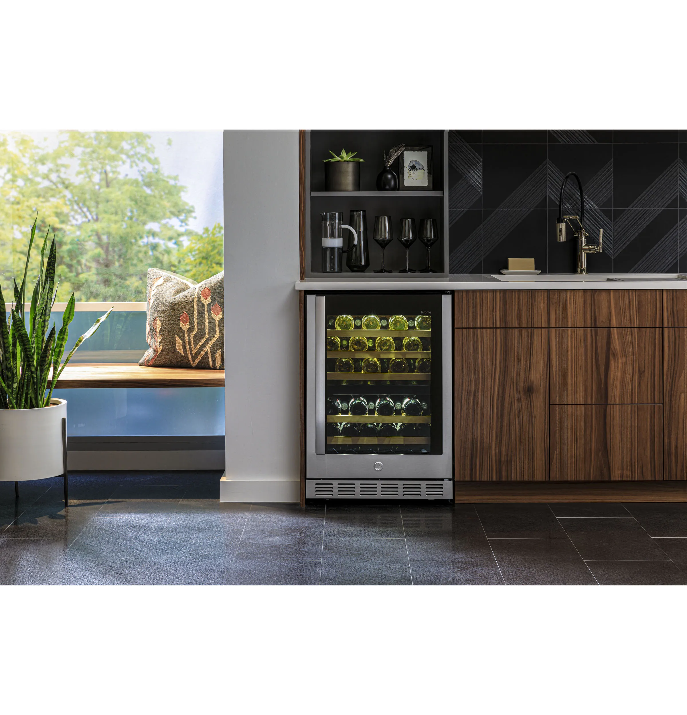 Ge Appliances PWS06DSPSS Ge Profile&#8482; Series Wine Center