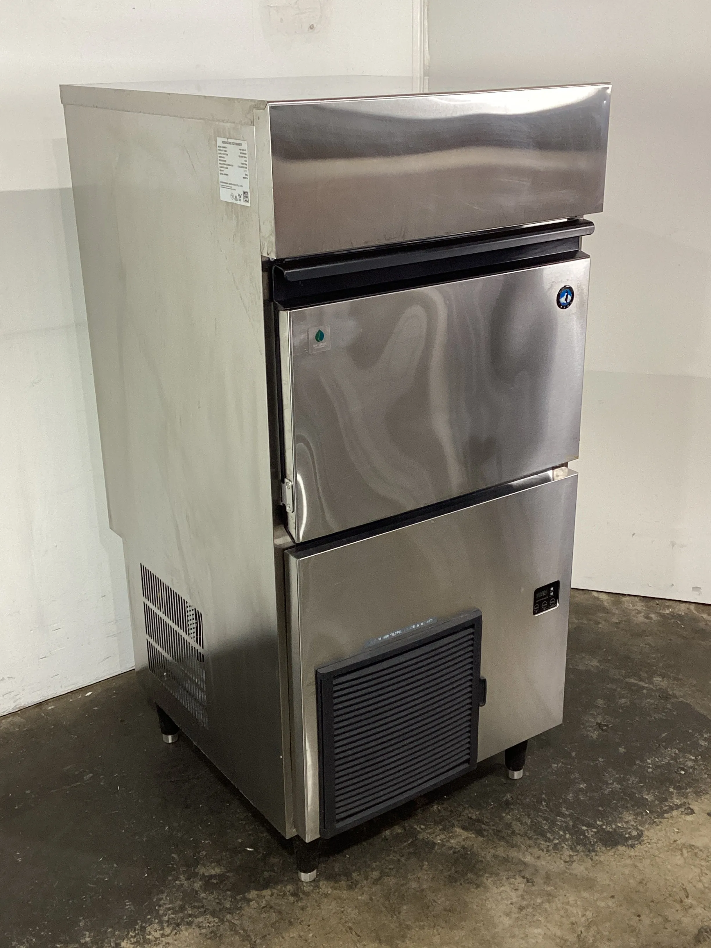 Hoshizaki KM-140C-HC Ice Machine - 790244