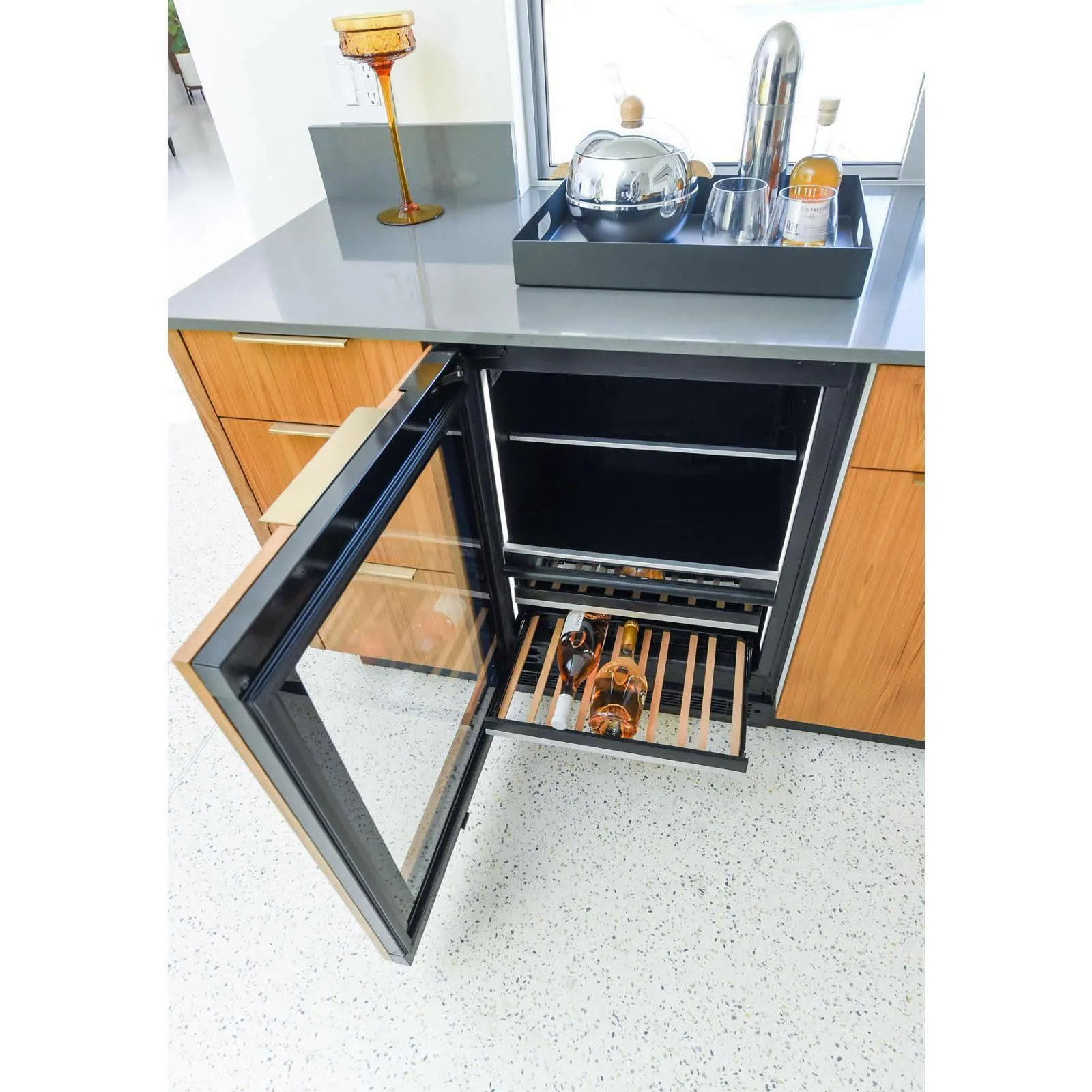 JennAir Built-in Undercounter Beverage Center JUBFL242HX