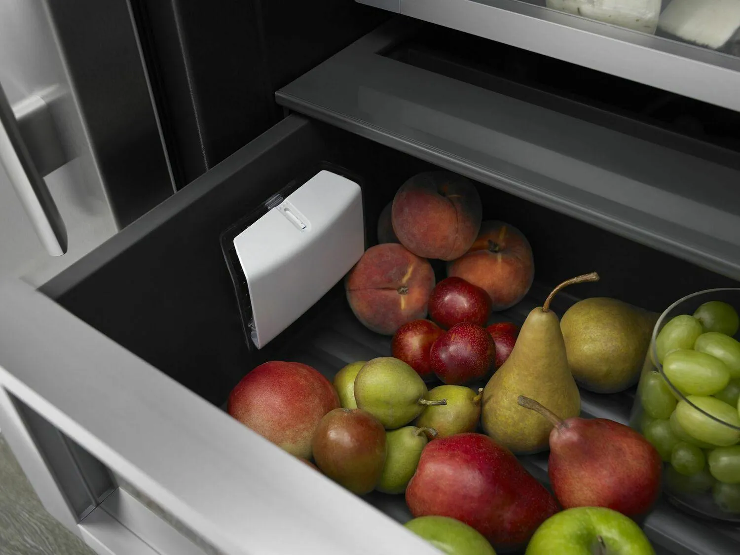 Jennair JS42SSDUDE 42" Built-In Side-By-Side Refrigerator With Water Dispenser - Stainless Steel