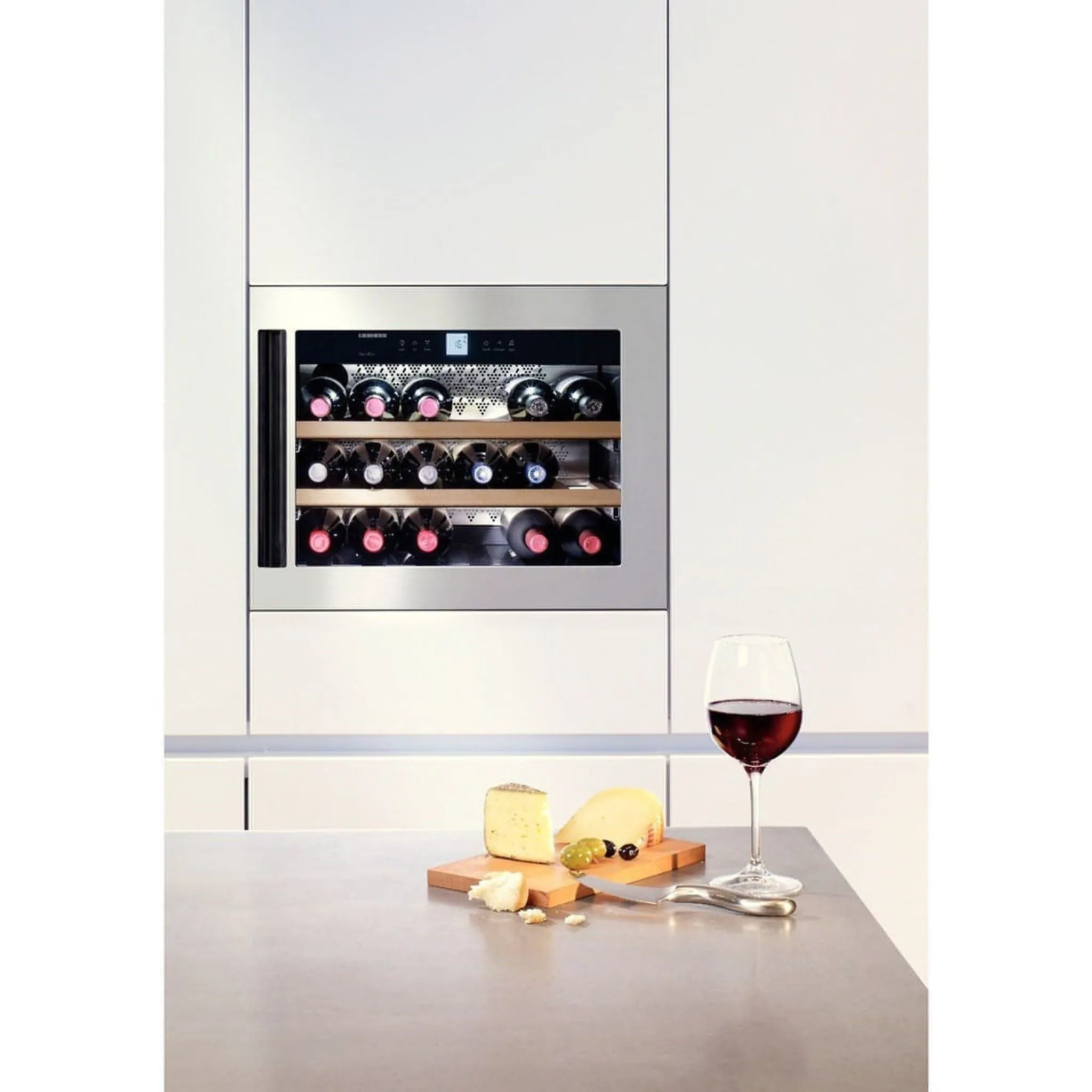 Liebherr - 18 bottle Integrated Wine Cooler WKEes 553
