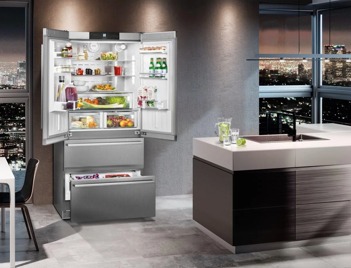 Liebherr CS2092 Fridge-Freezer With Nofrost
