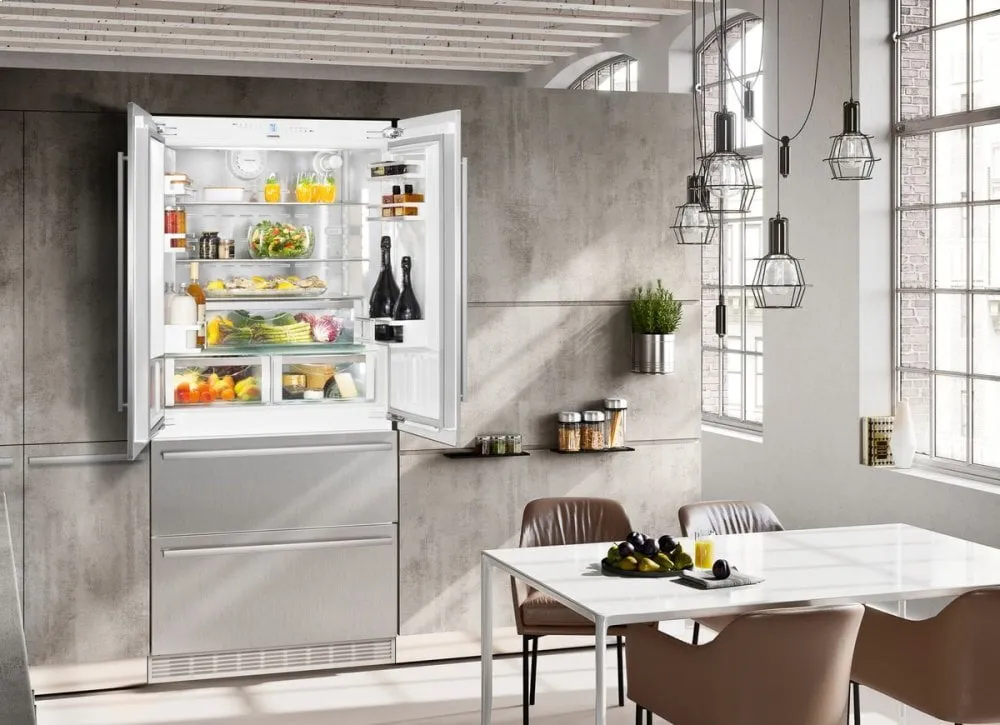 Liebherr HC2082 36" Combined Refrigerator-Freezer With Nofrost For Integrated Use