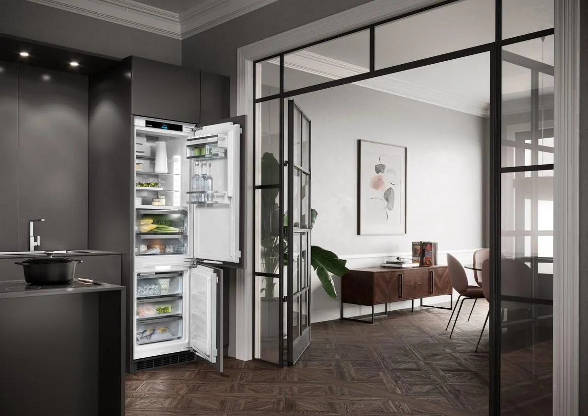 Liebherr ICB5160IM Combined Refrigerator-Freezer With Biofresh And Nofrost For Integrated Use