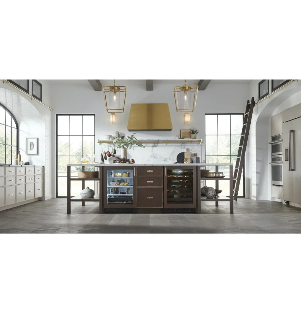 Monogram ZDBI240HII Monogram Beverage Center