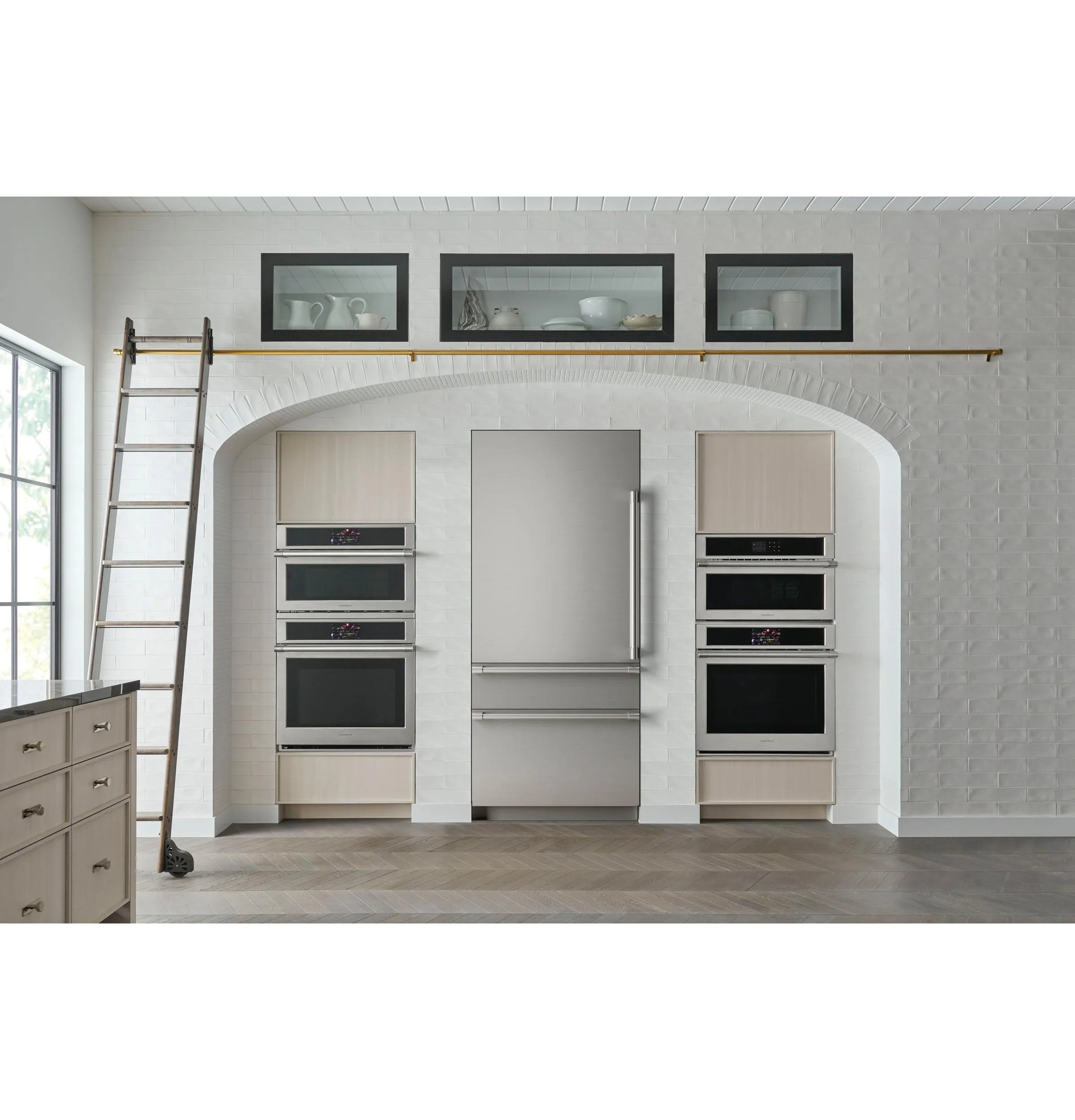 Monogram ZIC363NBVRH Monogram 36" Integrated Bottom-Freezer Refrigerator