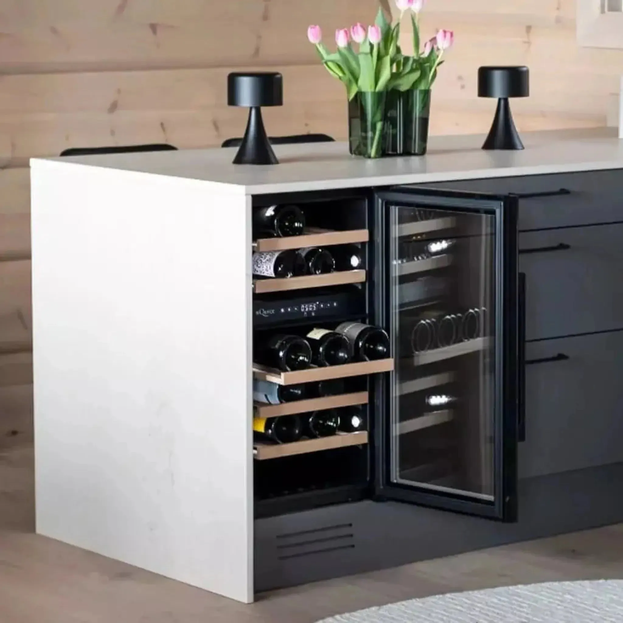 mQuve - 400mm - Undercounter Wine Fridge - WineCave 700 40D Modern