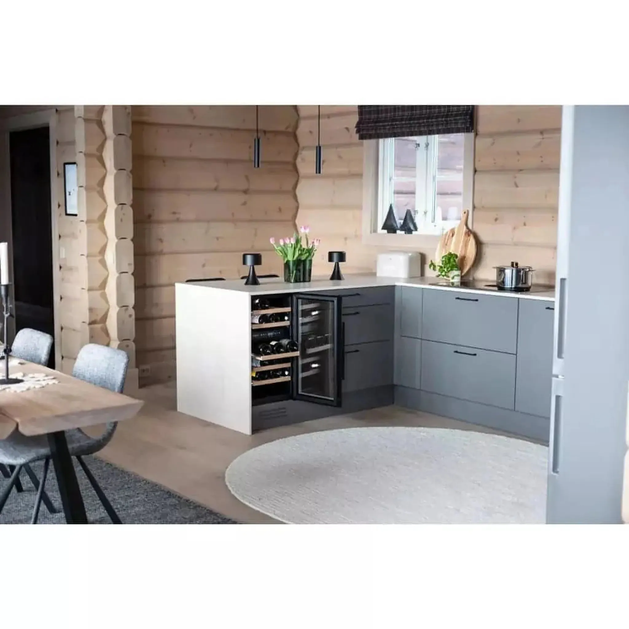 mQuve - 400mm - Undercounter Wine Fridge - WineCave 700 40D Modern