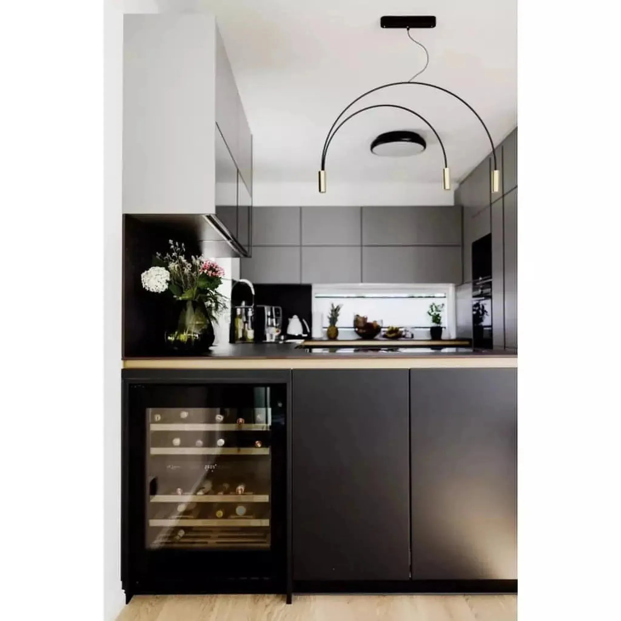 mQuve - 600mm - Undercounter Wine Fridge - WineCave 700 60D Fullglass Black - Push/Pull - 700mm Door Height
