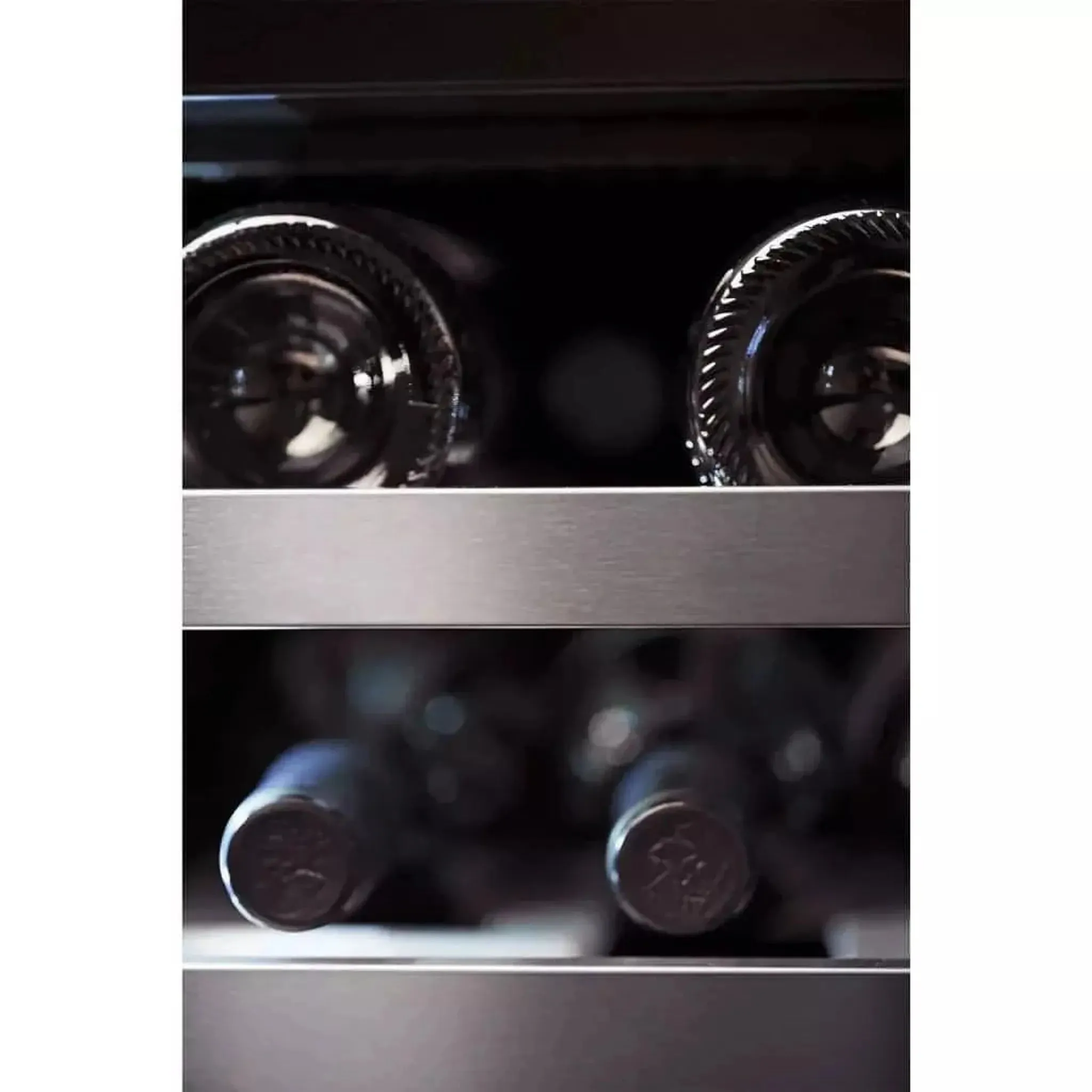 mQuve - Integrated Wine Cooler - WineKeeper Exclusive 112D Fullglass Black - Push/Pull
