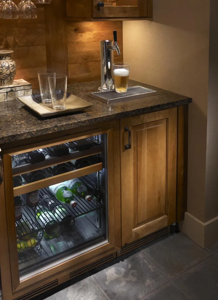 Perlick HP24BS44L 24" Undercounter Beverage Center
