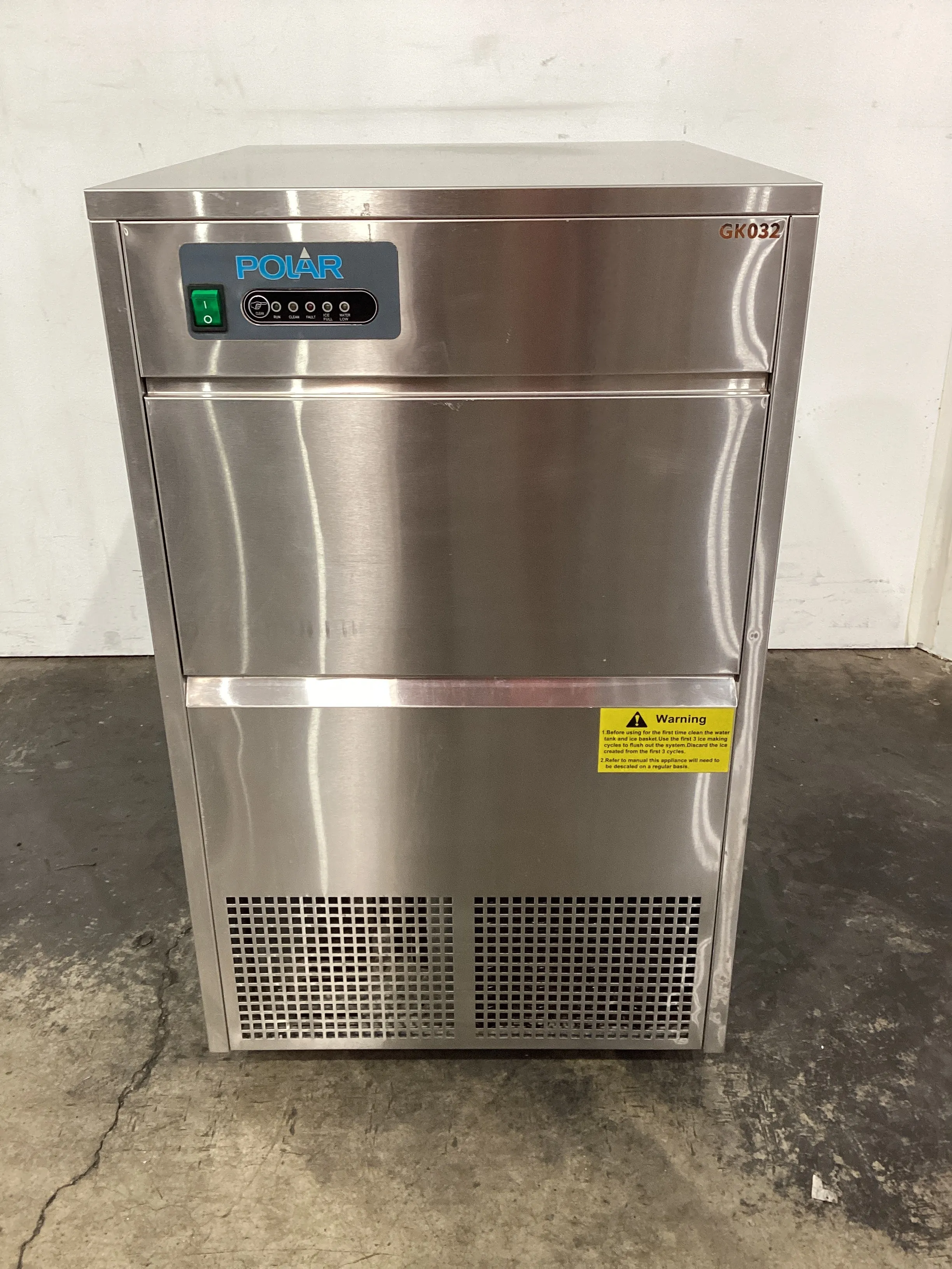 Polar G-Series GK032-A Ice Machine - 776570