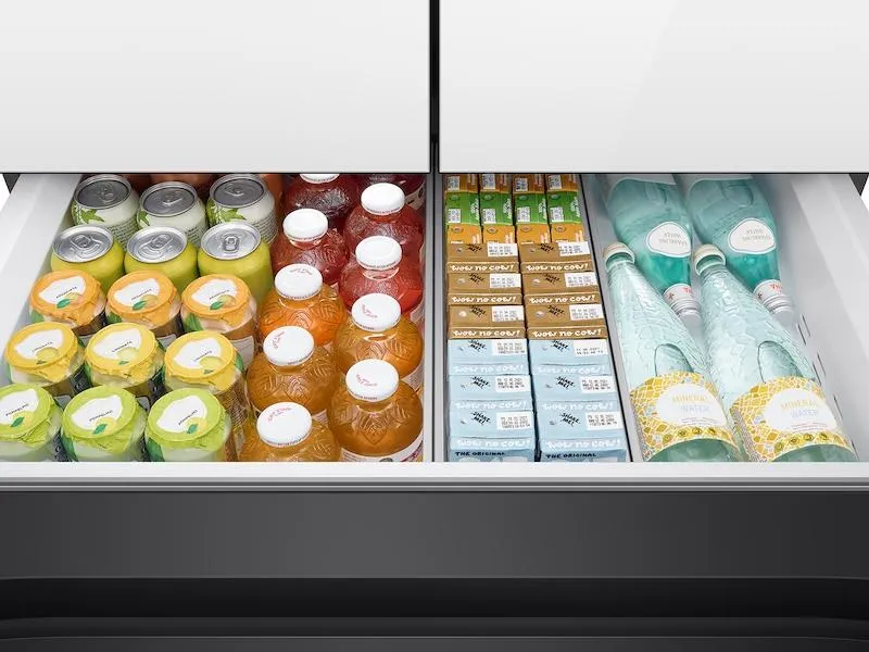 Samsung RF23BB860012 Bespoke 4-Door French Door Refrigerator (23 Cu. Ft.) With Beverage Center&#8482; In White Glass