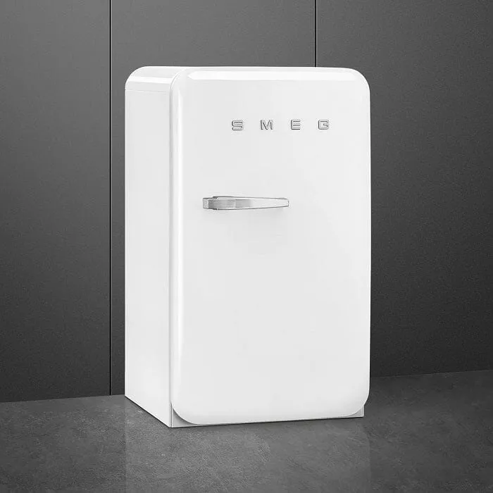 Smeg FAB10HRRD5 Free Standing Refrigerator One Door 50's Style Aesthetic