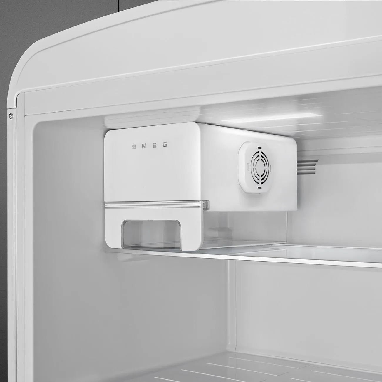 Smeg FAB50URWH3 Refrigerator White Fab50Urwh3