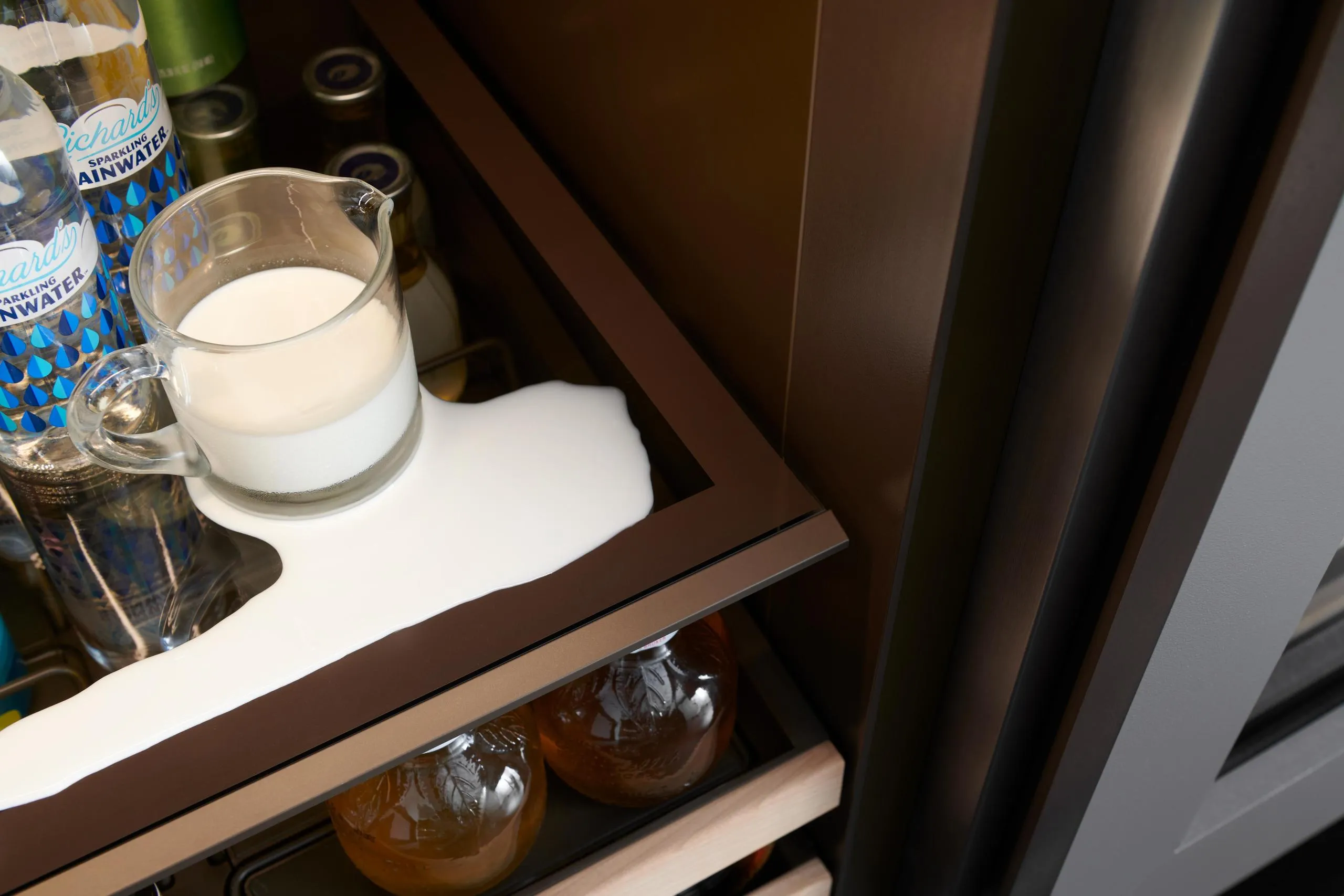Sub-Zero DEU1550BL 15" Designer Undercounter Beverage Center With Solid Door - Panel Ready