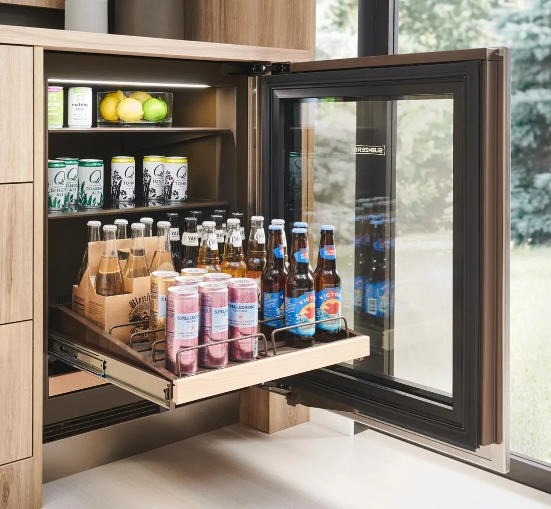 Sub-Zero DEU2450BAR 24" Designer Undercounter Beverage Center - Panel Ready