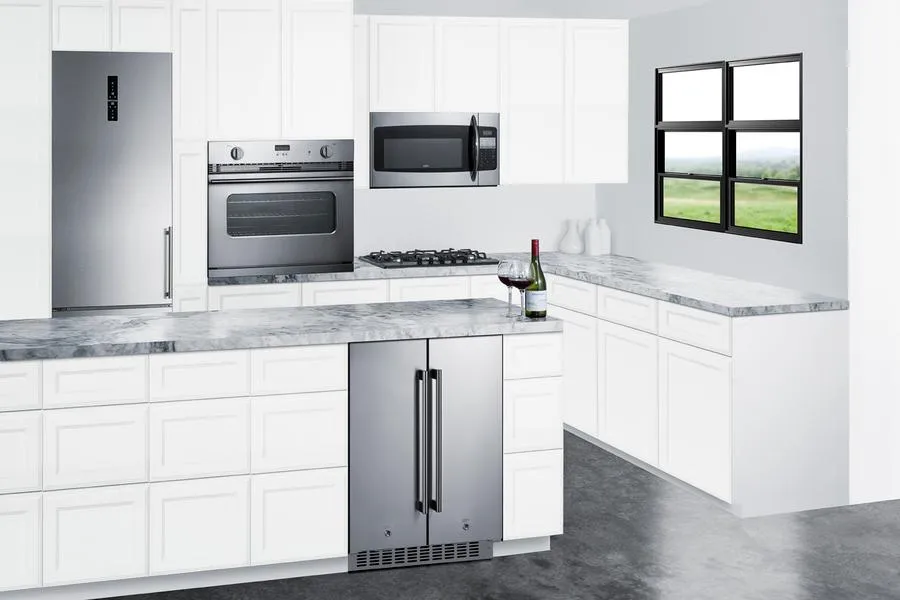Summit FFRF24SSCSS 24" Wide Built-In Refrigerator-Freezer