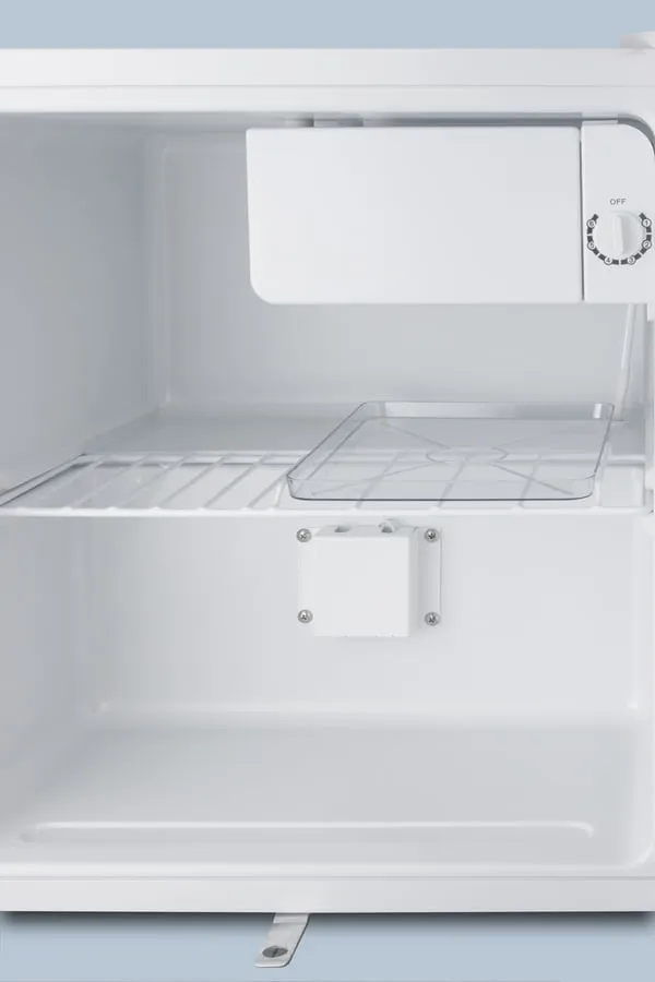 Summit S19LWHPLUS2 Compact Refrigerator-Freezer With Nist Calibrated Thermometer, Hospital Grade Cord, And Front-Mounted Lock For General Purpose Use; Replaces S19Lwhplus