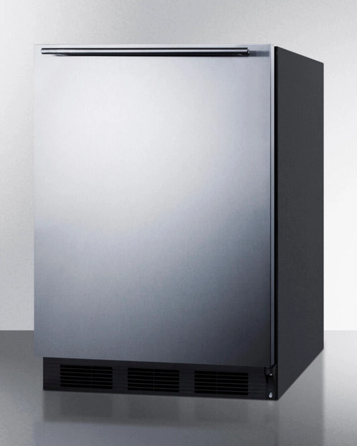 Summit CT66BSSHHADA Freestanding Ada Compliant Refrigerator-Freezer For General Purpose Use, W/Dual Evaporator Cooling, Cycle Defrost, Ss Door, Horizontal Handle, Black Cabinet