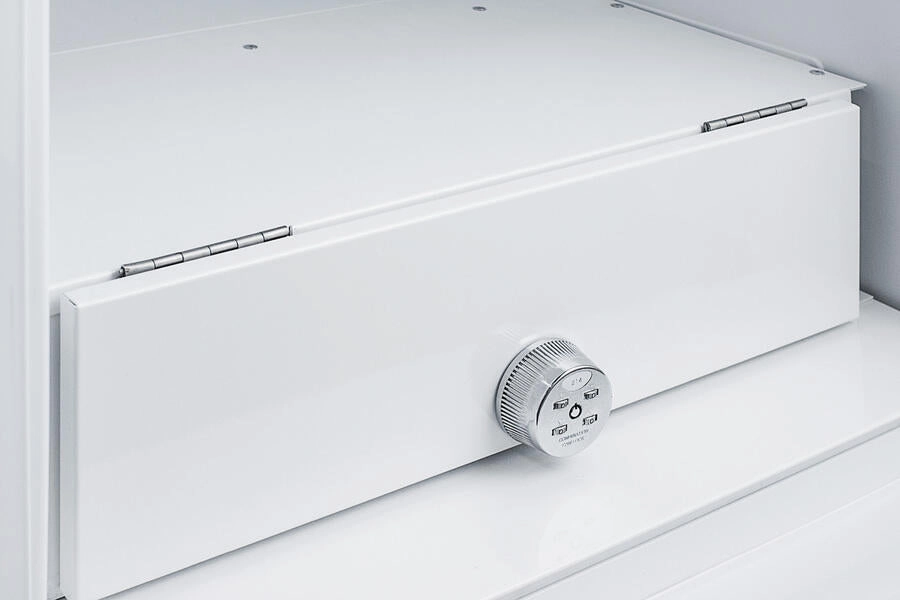 Summit FF7BBISSHVADA Ada Compliant Built-In Undercounter All-Refrigerator For General Purpose Or Commercial Use, Auto Defrost W/Ss Door, Thin Handle, And Black Cabinet
