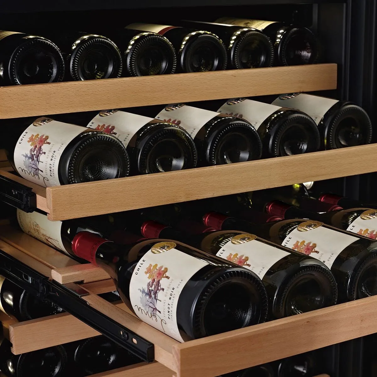 SWISSCAVE Premium - 600mm Dual Zone - 103 Bottle - Freestanding / Built in Wine Cooler - WLB-360DF-MIX