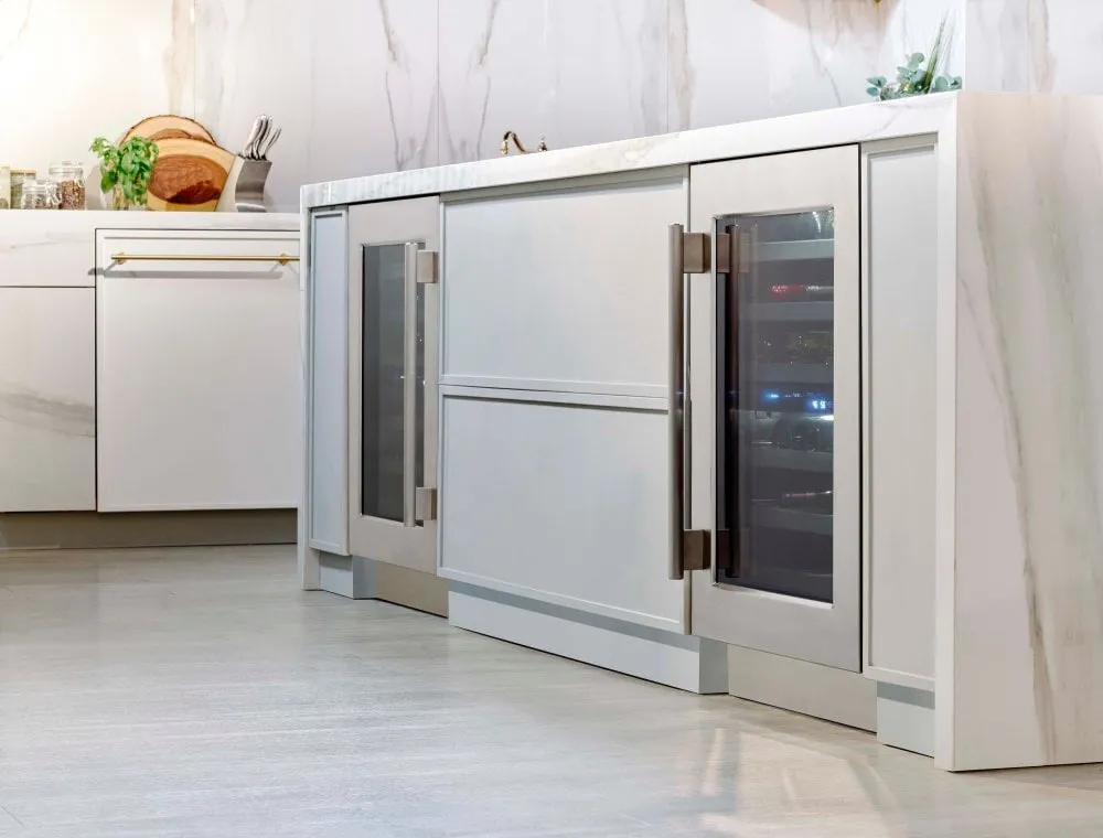 Thermador T24UW920RS 24-Inch Under-Counter Wine Reserve With Glass Door