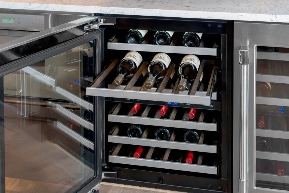 Thermador T24UW920RS 24-Inch Under-Counter Wine Reserve With Glass Door