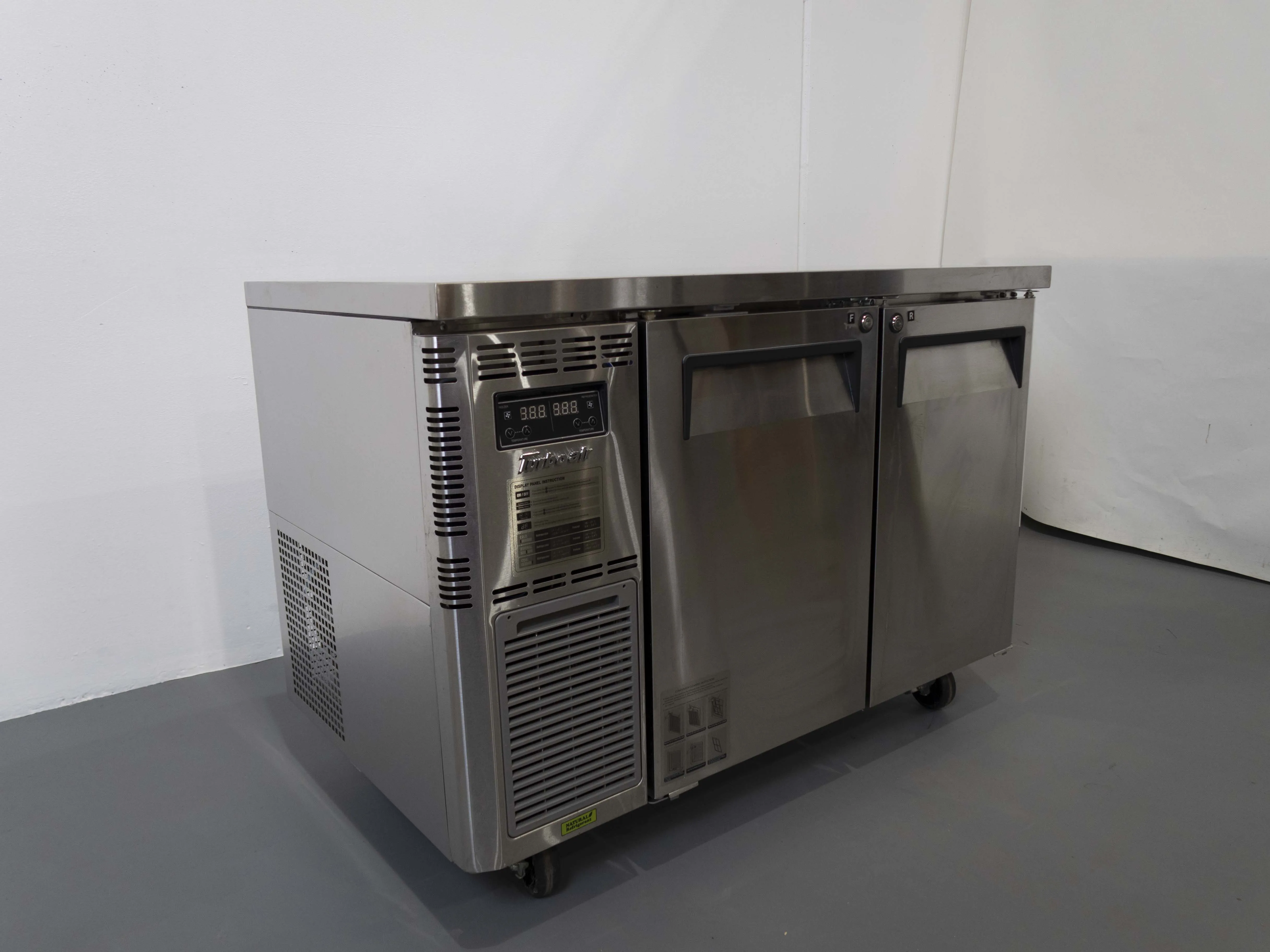 Turbo Air KURF12-2-N Undercounter Fridge/Freezer - 795714